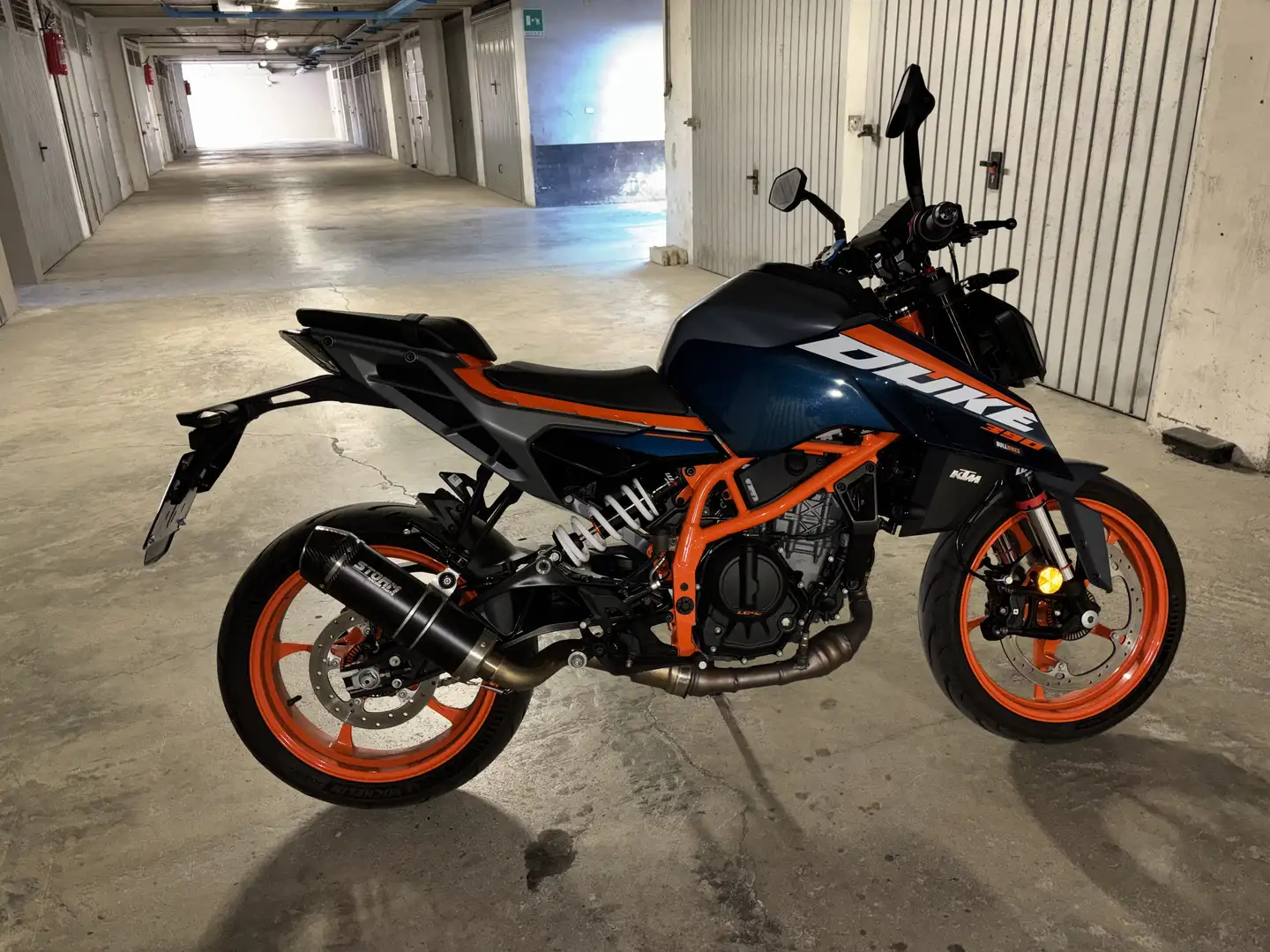 KTM 390 Duke - 1