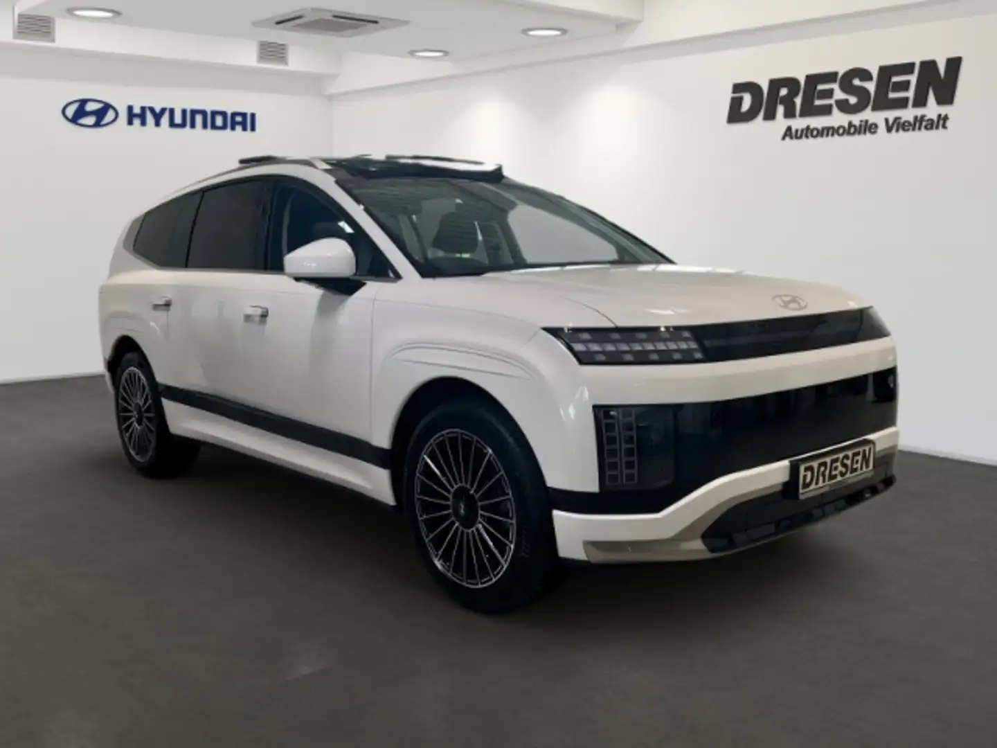 Hyundai IONIQ 9 6-Sitzer 110 kWh 4WD UNIQ+Navi+Leder+Totwinkel+360 Білий - 2