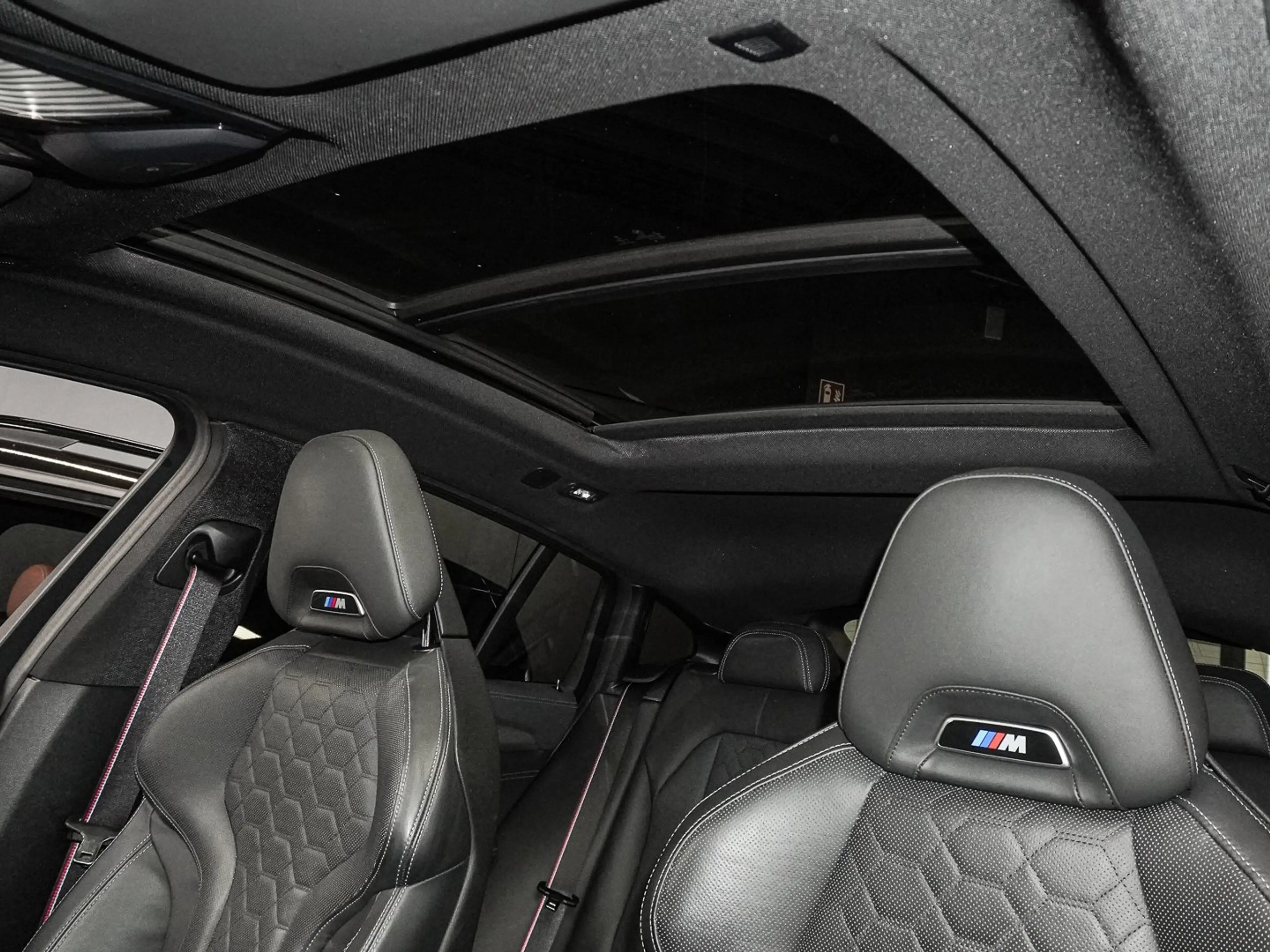 BMW X4 M Competition — photo 6