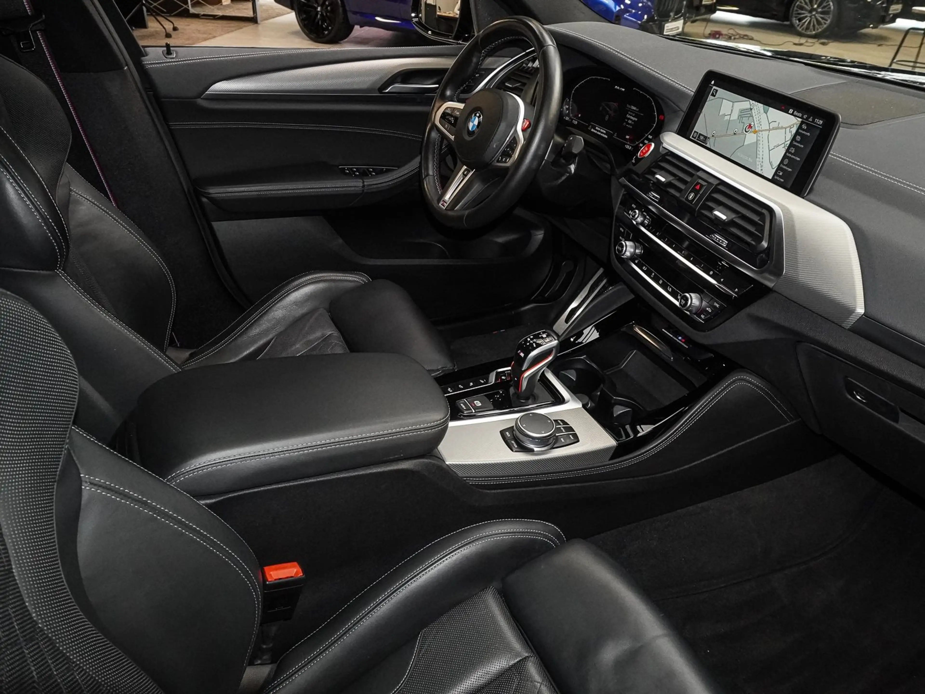 BMW X4 M Competition — photo 7