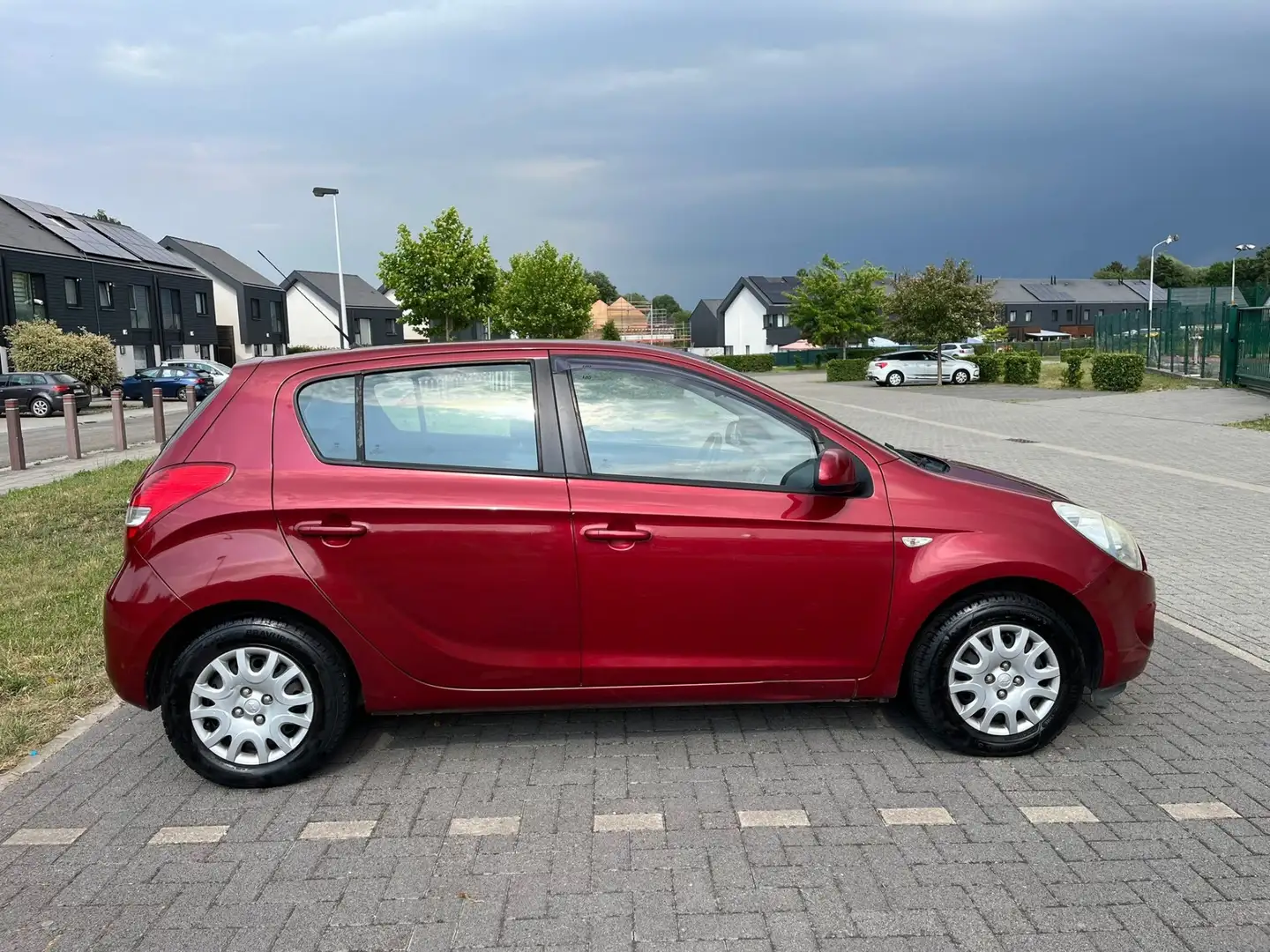Hyundai i20 1.2i 5 PORTES / AIRCO / C.T + CAR-PASS OK - 2