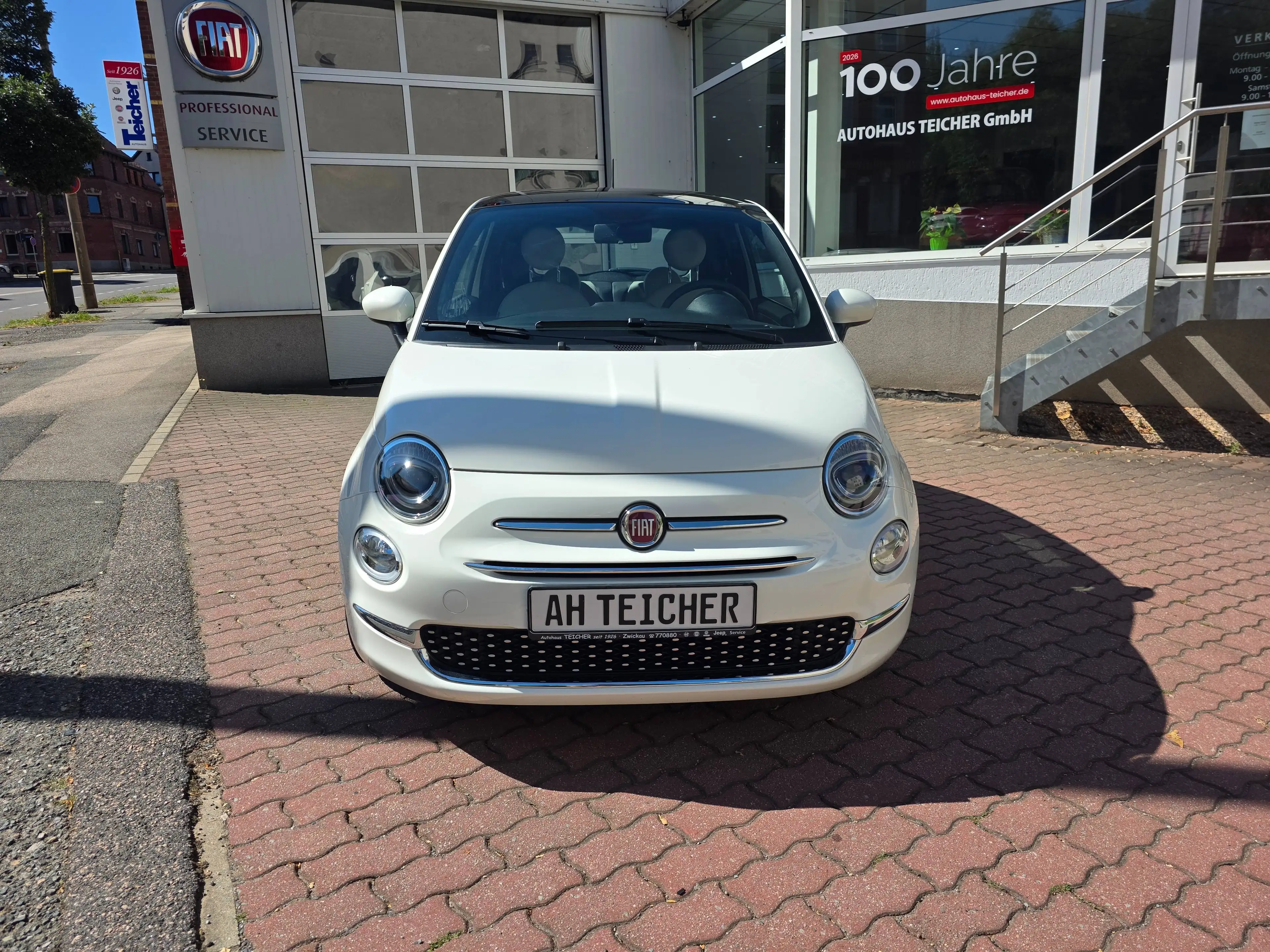 Fiat 500 DolceVita Hybrid — photo 3