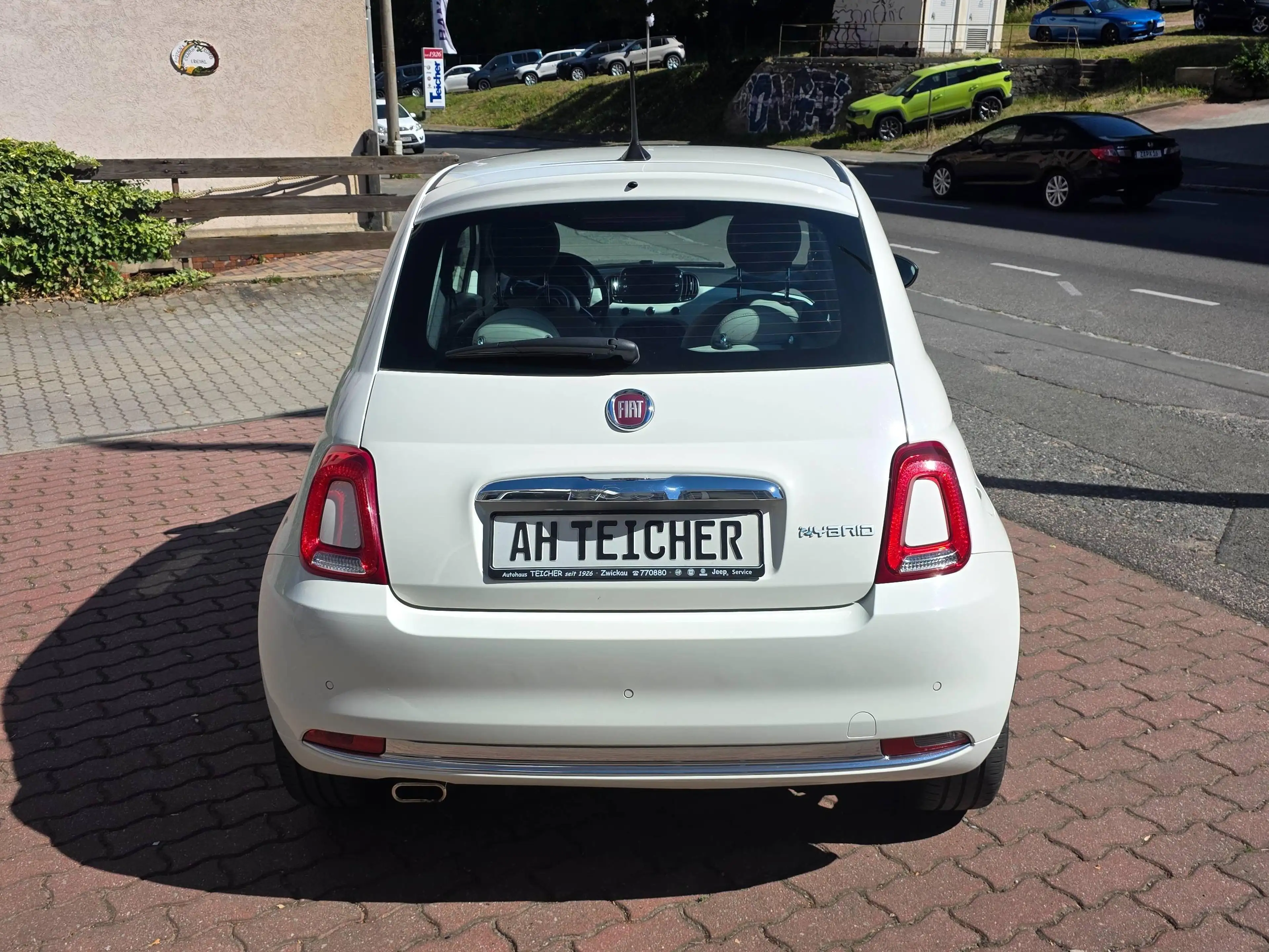 Fiat 500 DolceVita Hybrid — photo 13