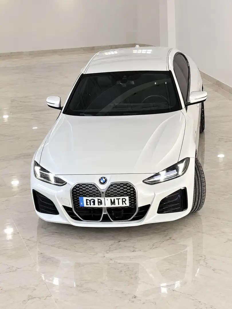 BMW i4 eDrive40 M Sport - 1