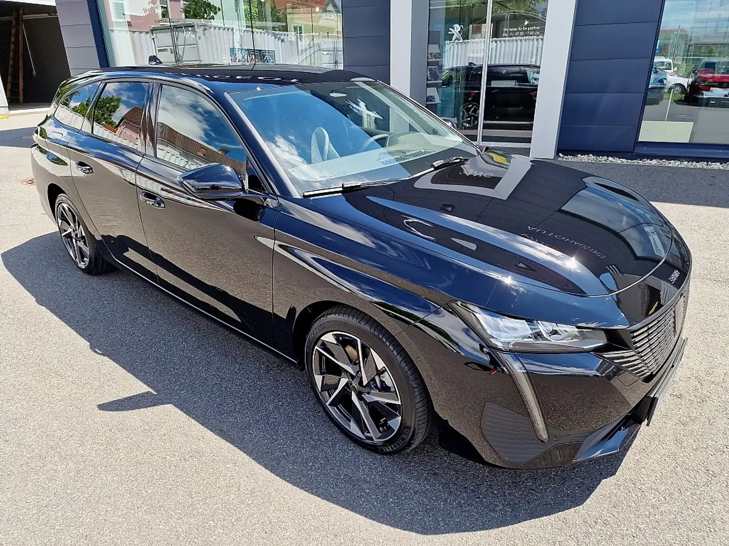 Peugeot 308 SW BlueHDi 130 S&S EAT8 Allure "inkl. Aluwinter... Schwarz - 1
