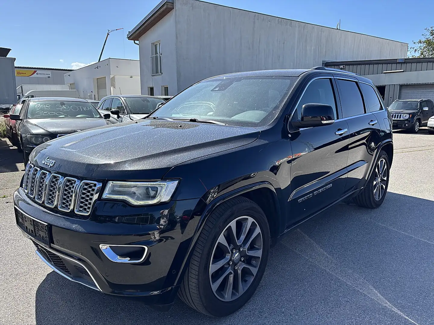 Jeep Grand Cherokee Schwarz - 1