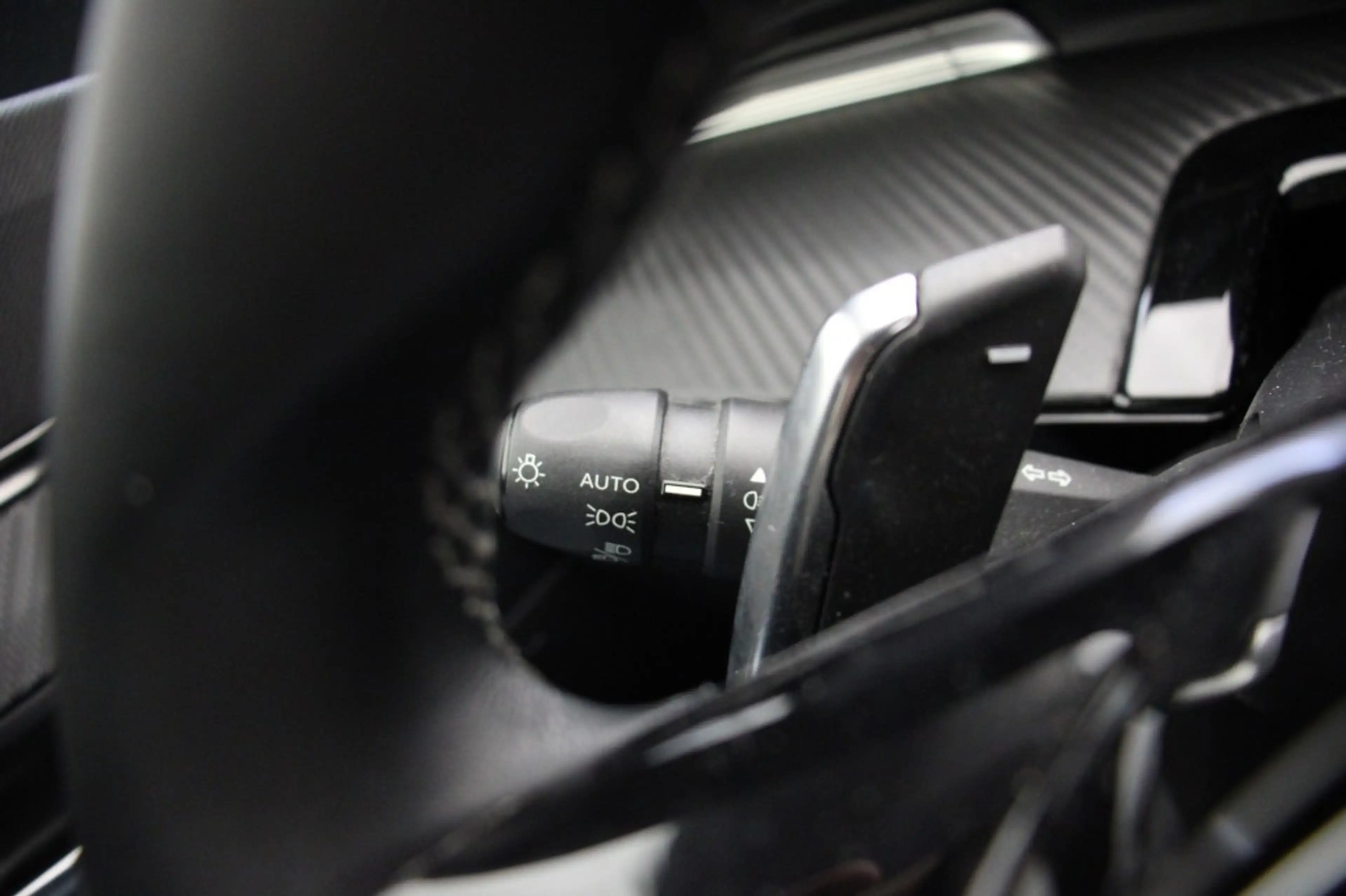 Peugeot 508 1.6 HYbrid Active Pack Business - Digitaal Cockpit — photo 25
