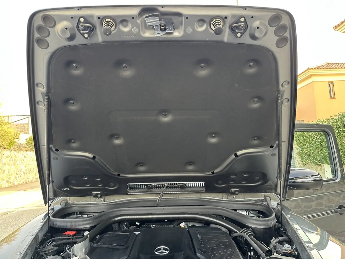 Mercedes-Benz G 400 d 4Matic 9G-Tronic Šedá - 2