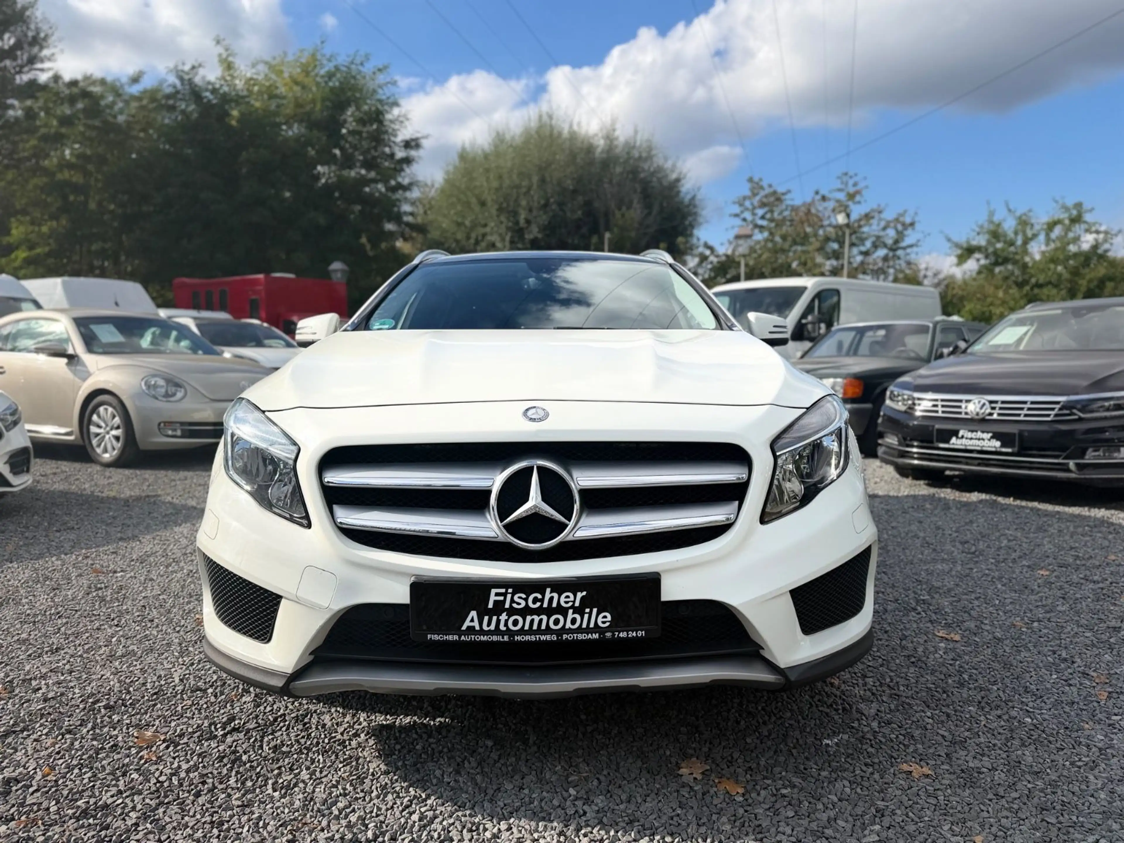Mercedes-Benz GLA 250 4Matic+AMG+LEDER+AUTOM+PANO+SOUNDY+ — photo 2