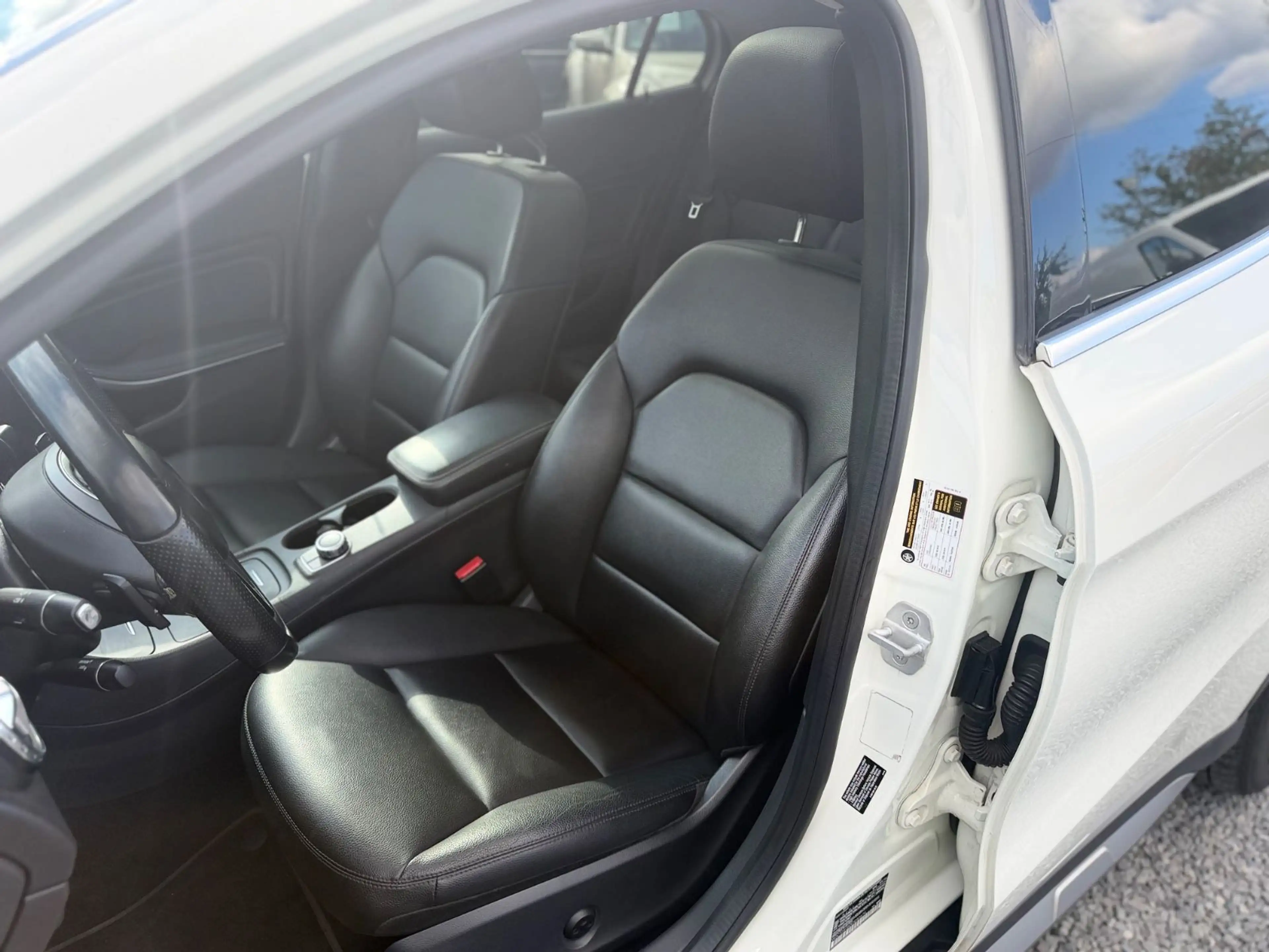 Mercedes-Benz GLA 250 4Matic+AMG+LEDER+AUTOM+PANO+SOUNDY+ — photo 10