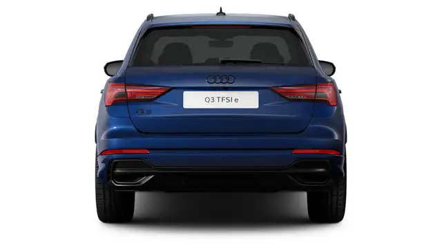 Audi Q3 view 5