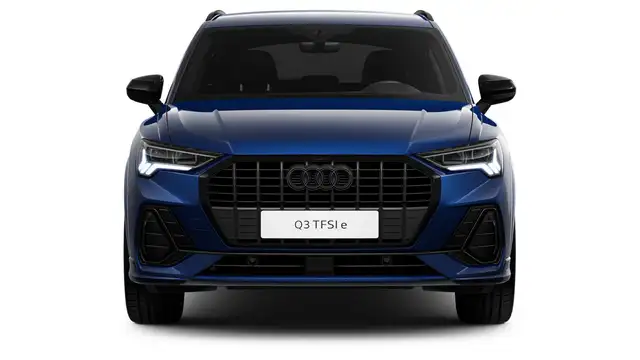 Audi Q3 view 4