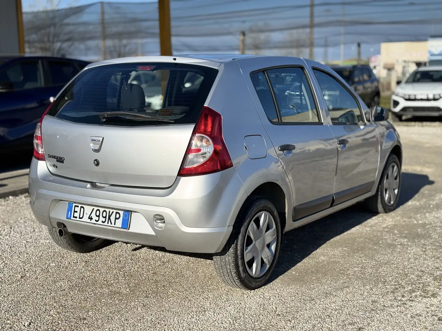 Dacia Sandero 1.4 Gpl 2010 - 1