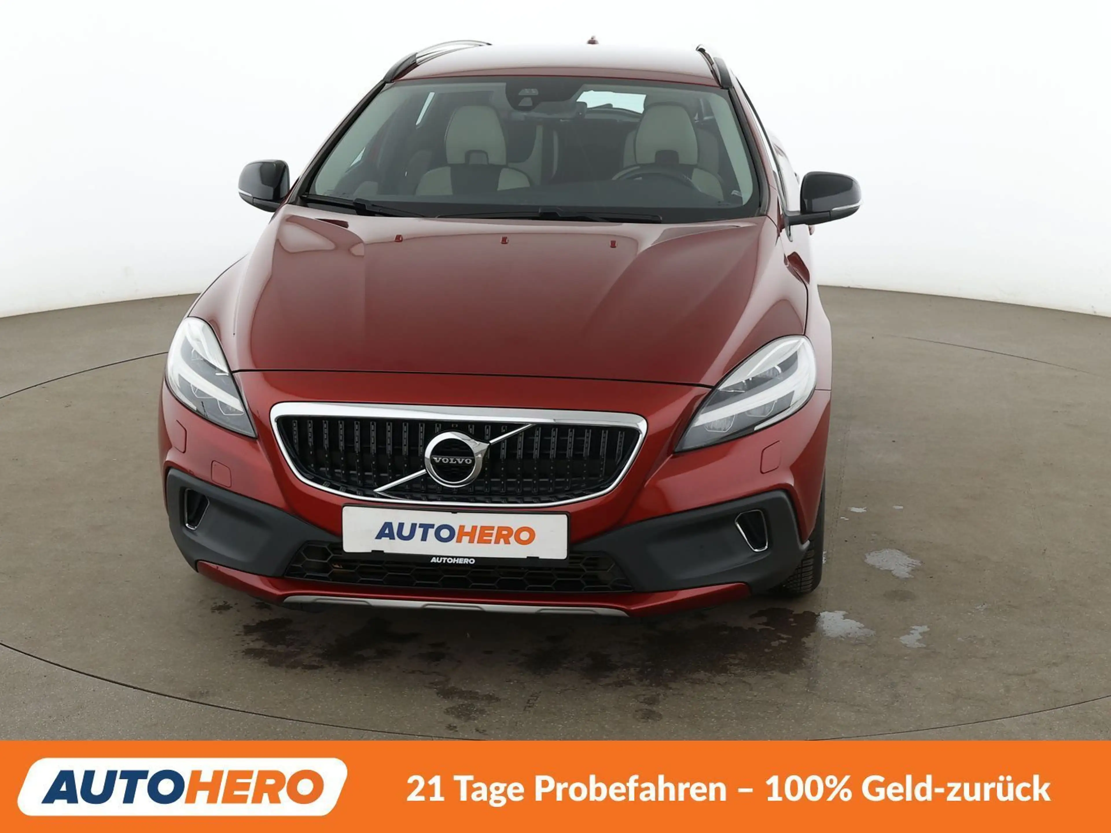 Volvo V40 Cross Country 2.0 T3 Plus*NAVI*TEMPO*PDC*SHZ*KLIMA* — photo 9
