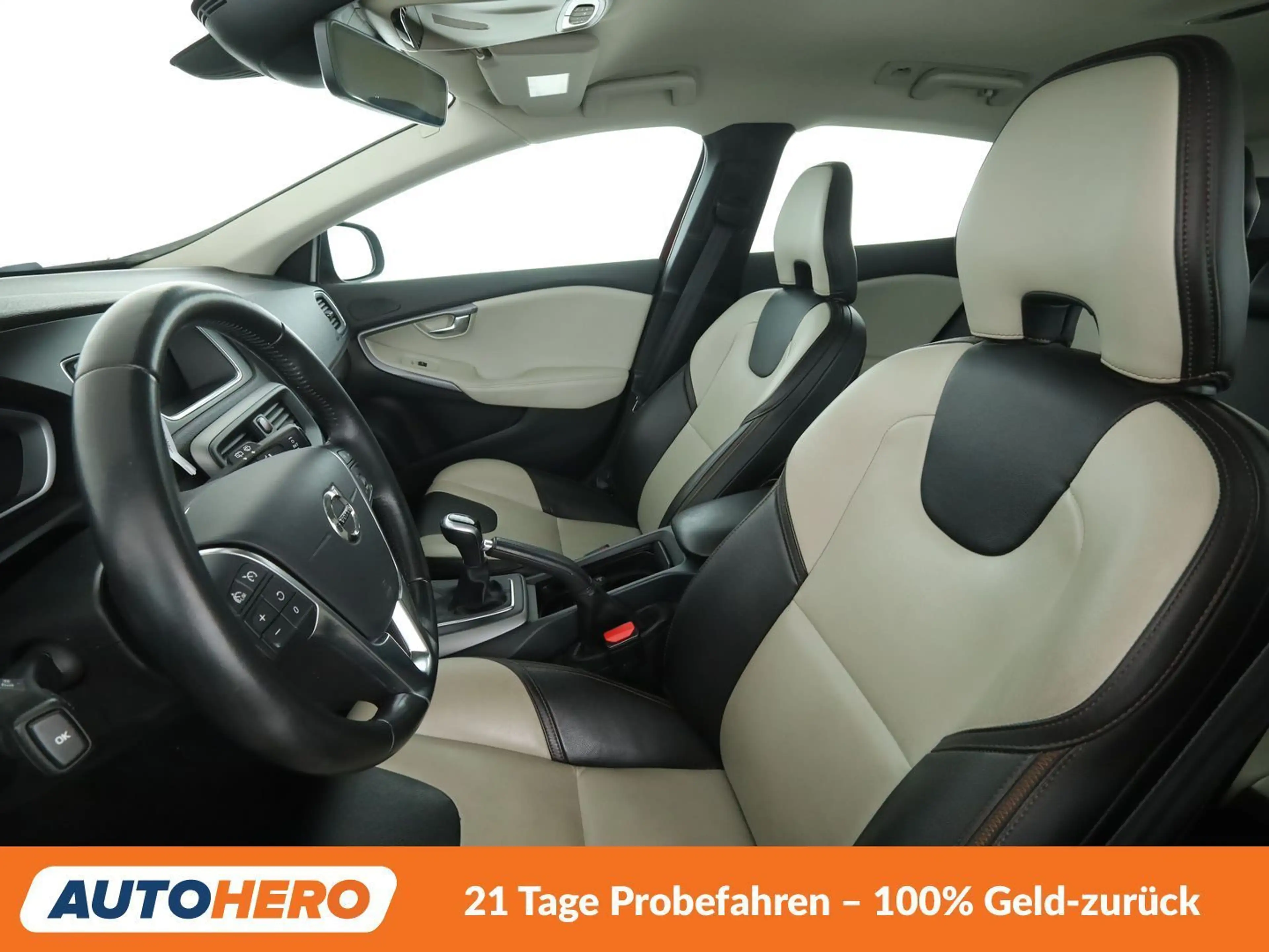 Volvo V40 Cross Country 2.0 T3 Plus*NAVI*TEMPO*PDC*SHZ*KLIMA* — photo 10