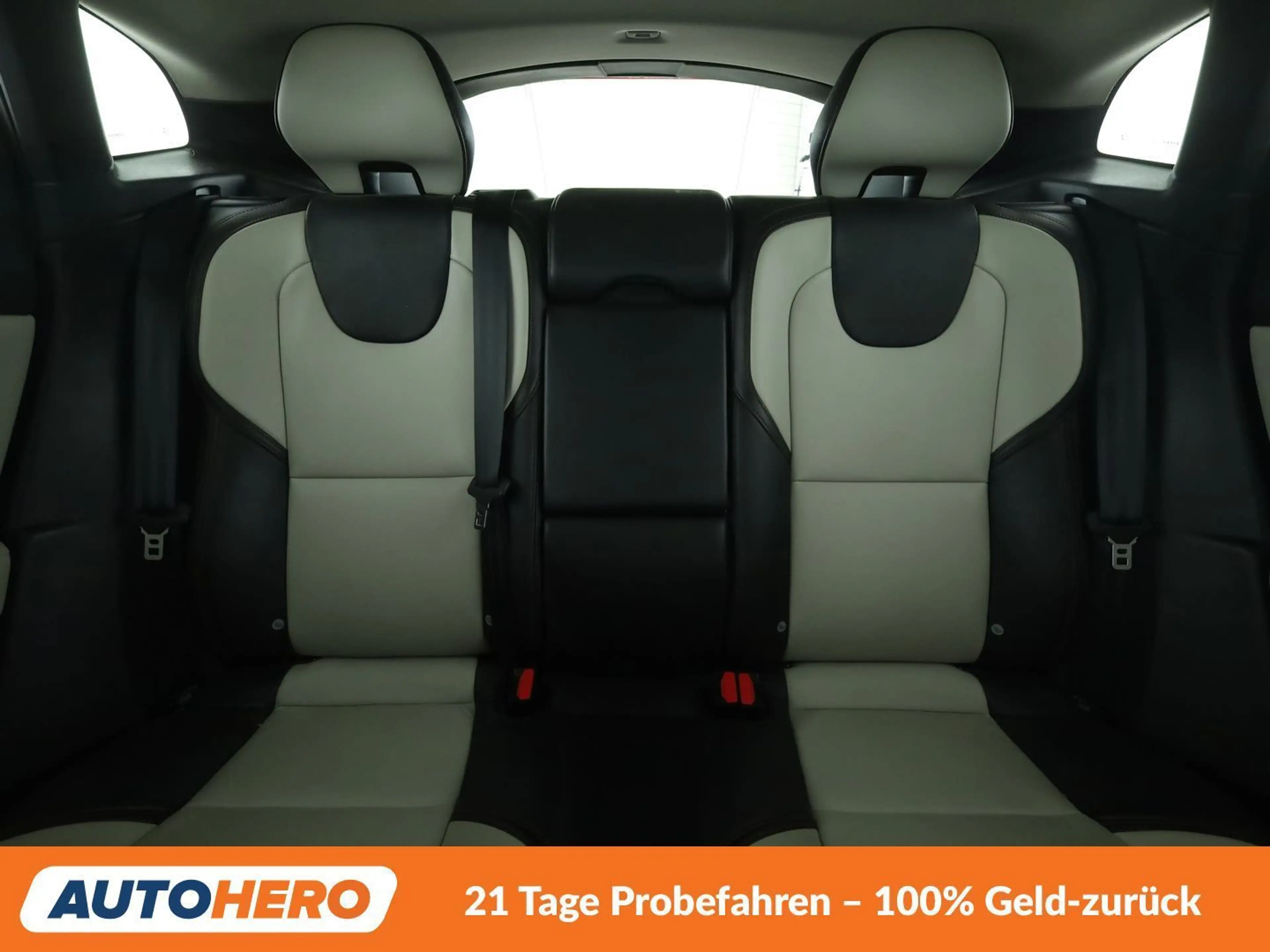 Volvo V40 Cross Country 2.0 T3 Plus*NAVI*TEMPO*PDC*SHZ*KLIMA* — photo 15