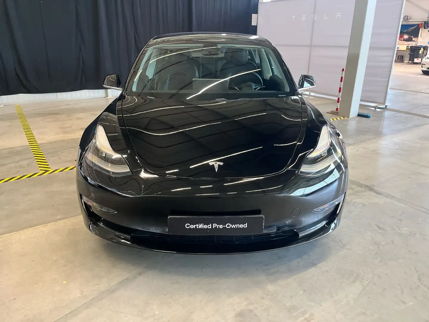 Tesla Model 3 Performance AWD/Certified Pre owned Noir - 2