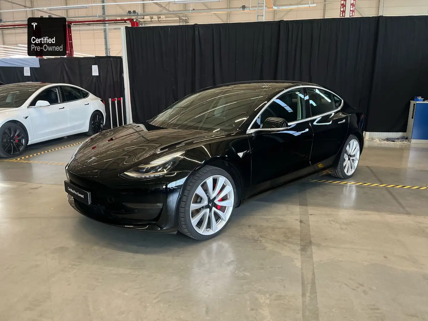 Tesla Model 3 Performance AWD/Certified Pre owned Noir - 1