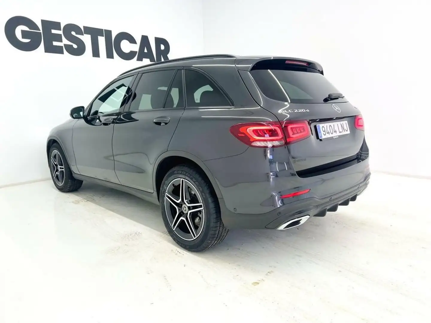 Mercedes-Benz GLC 220 D 4MATIC Grau - 2