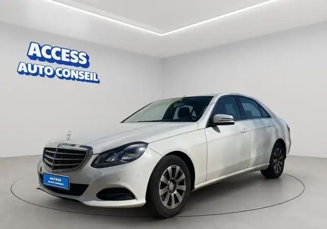 Mercedes-Benz E 200 Mercedes Berline (4) 200 BlueTEC Business Exécutive BVA7