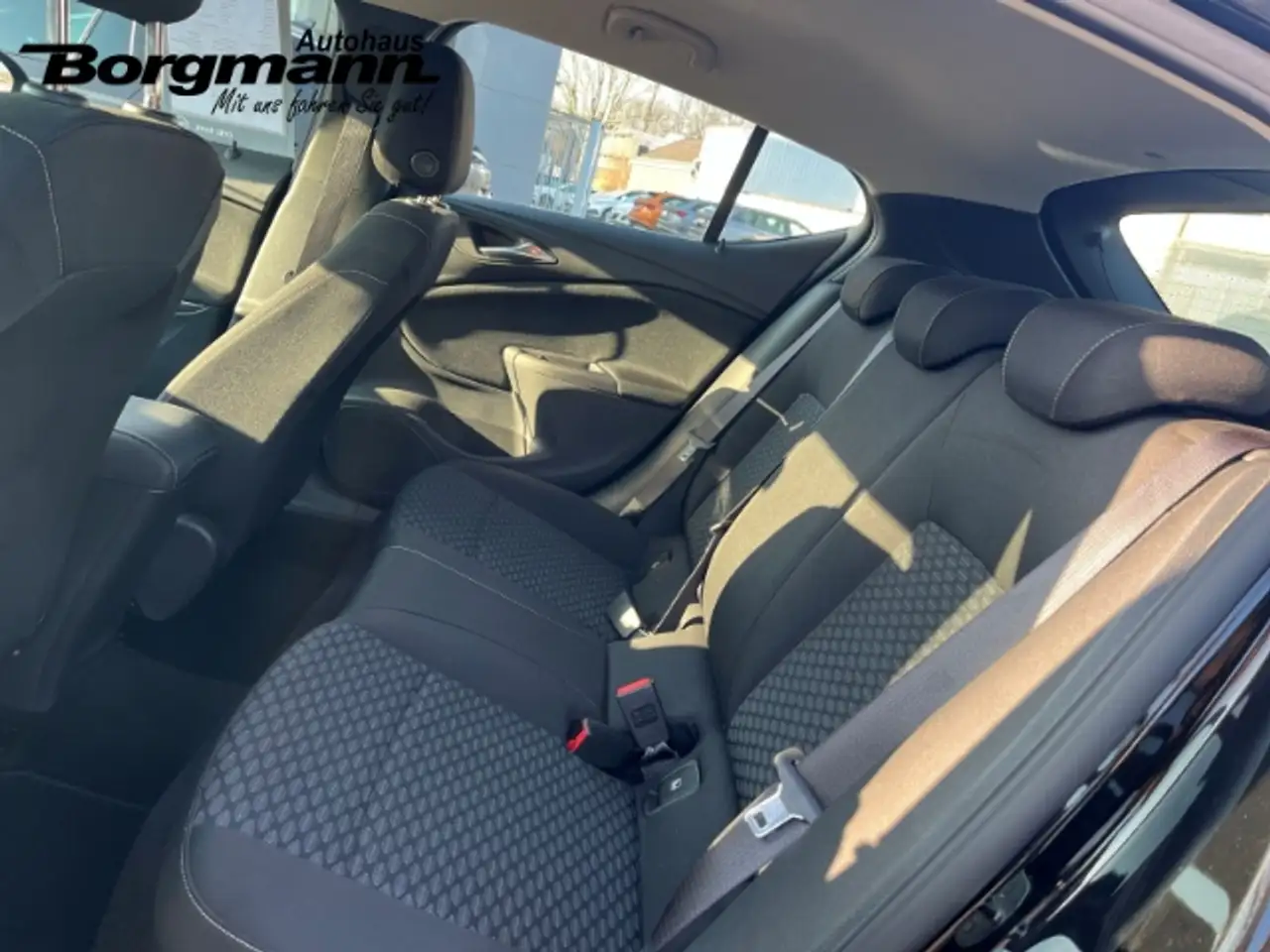 Opel Astra Edition 1.2 LED - Bluetooth - Sitzheizung - Park D 7