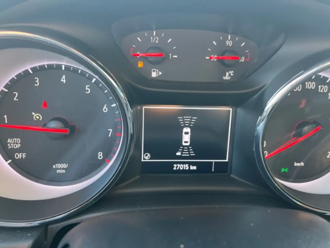 Opel Astra Edition 1.2 LED - Bluetooth - Sitzheizung - Park D 18