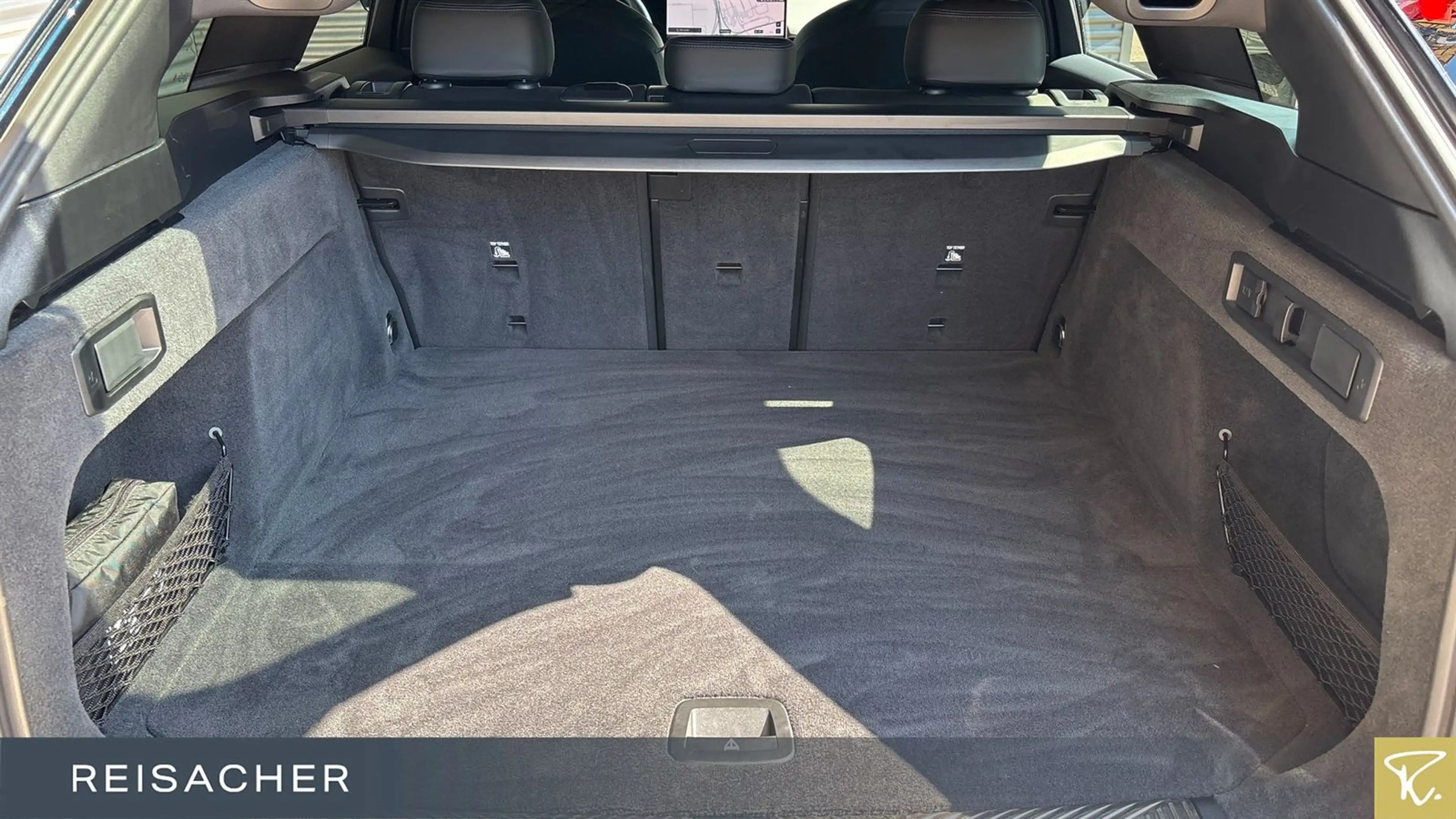 BMW i5 A eDrive40 Tou M-Sport,Pano,DA+,LHZ,LED — photo 10