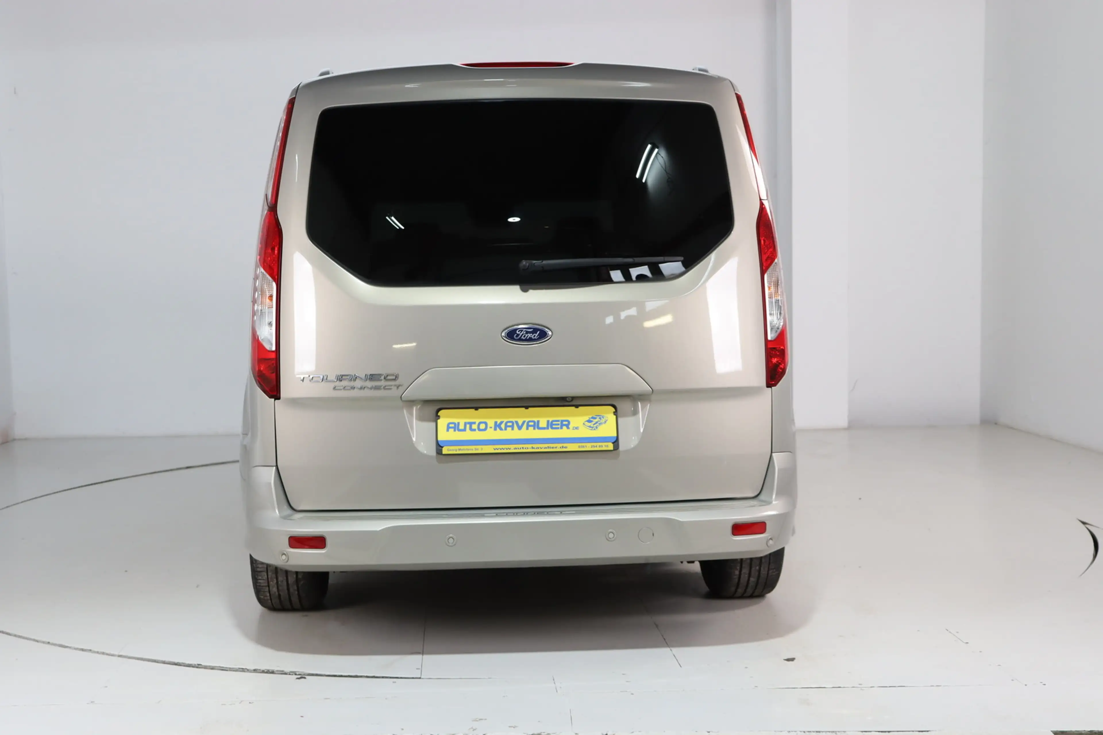 Ford Grand Tourneo Connect 1.5 TDCi * 7 Si. * Navi * Titanium — photo 7