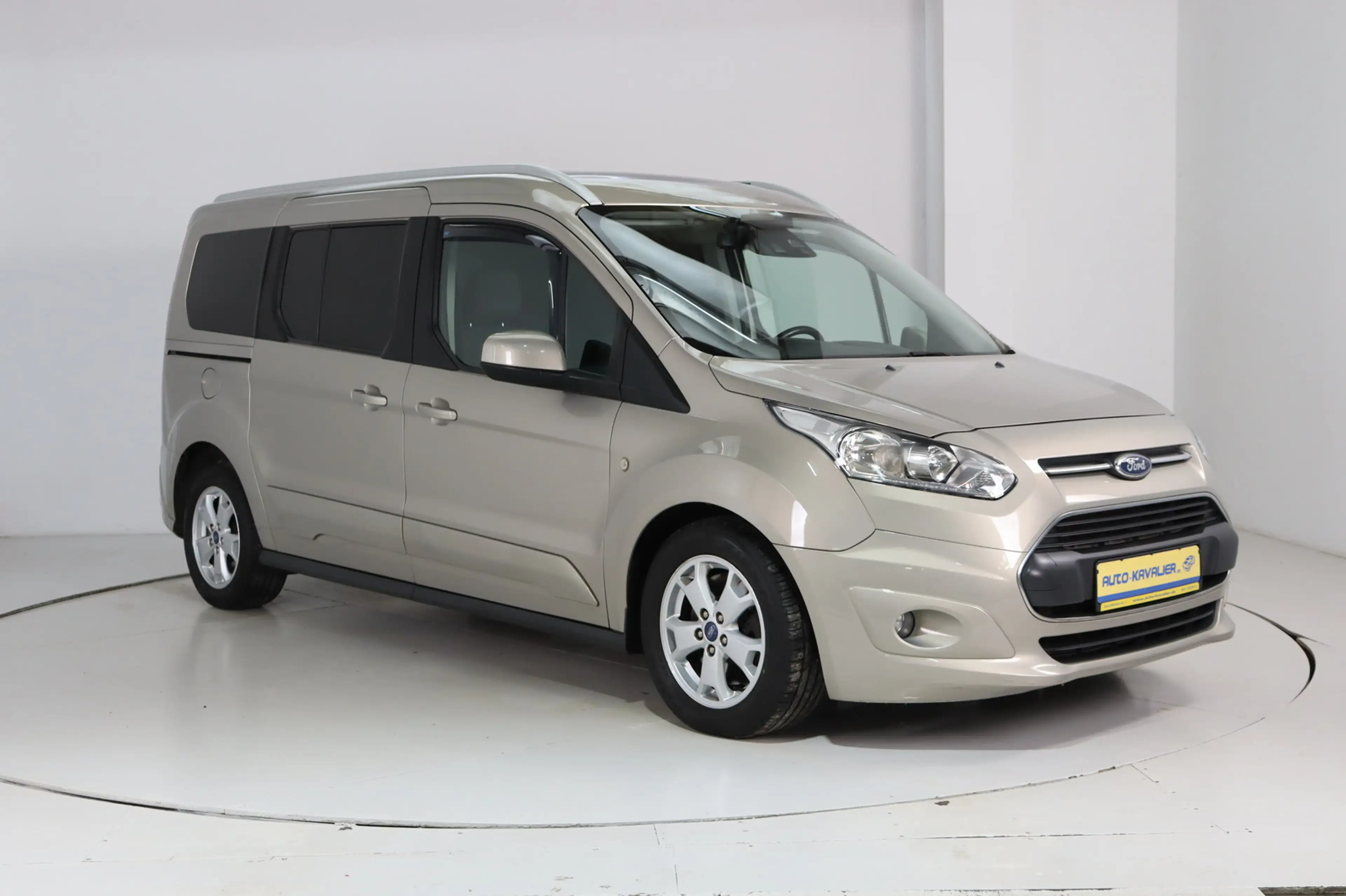 Ford Grand Tourneo Connect 1.5 TDCi * 7 Si. * Navi * Titanium — photo 3