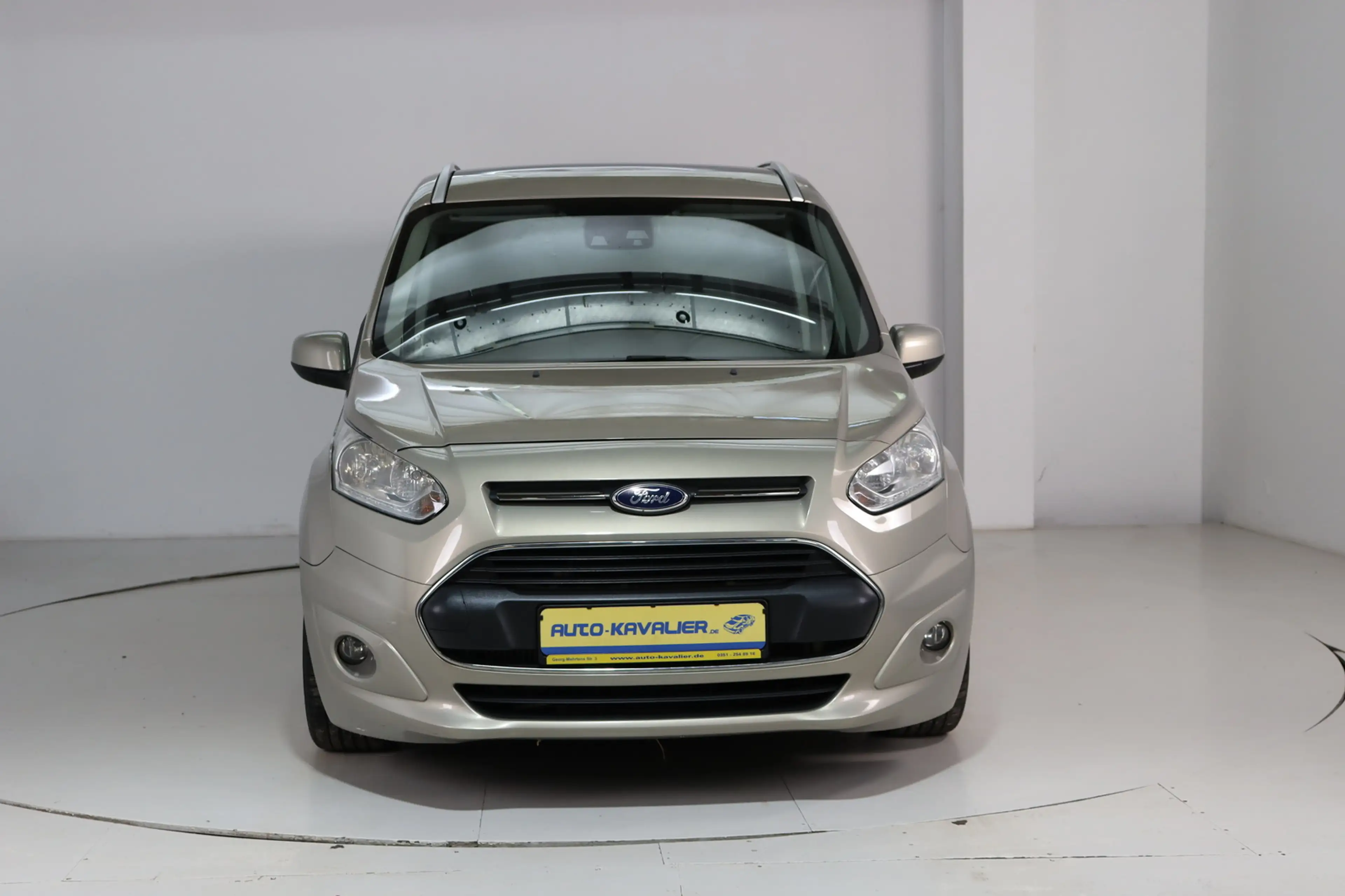 Ford Grand Tourneo Connect 1.5 TDCi * 7 Si. * Navi * Titanium — photo 2