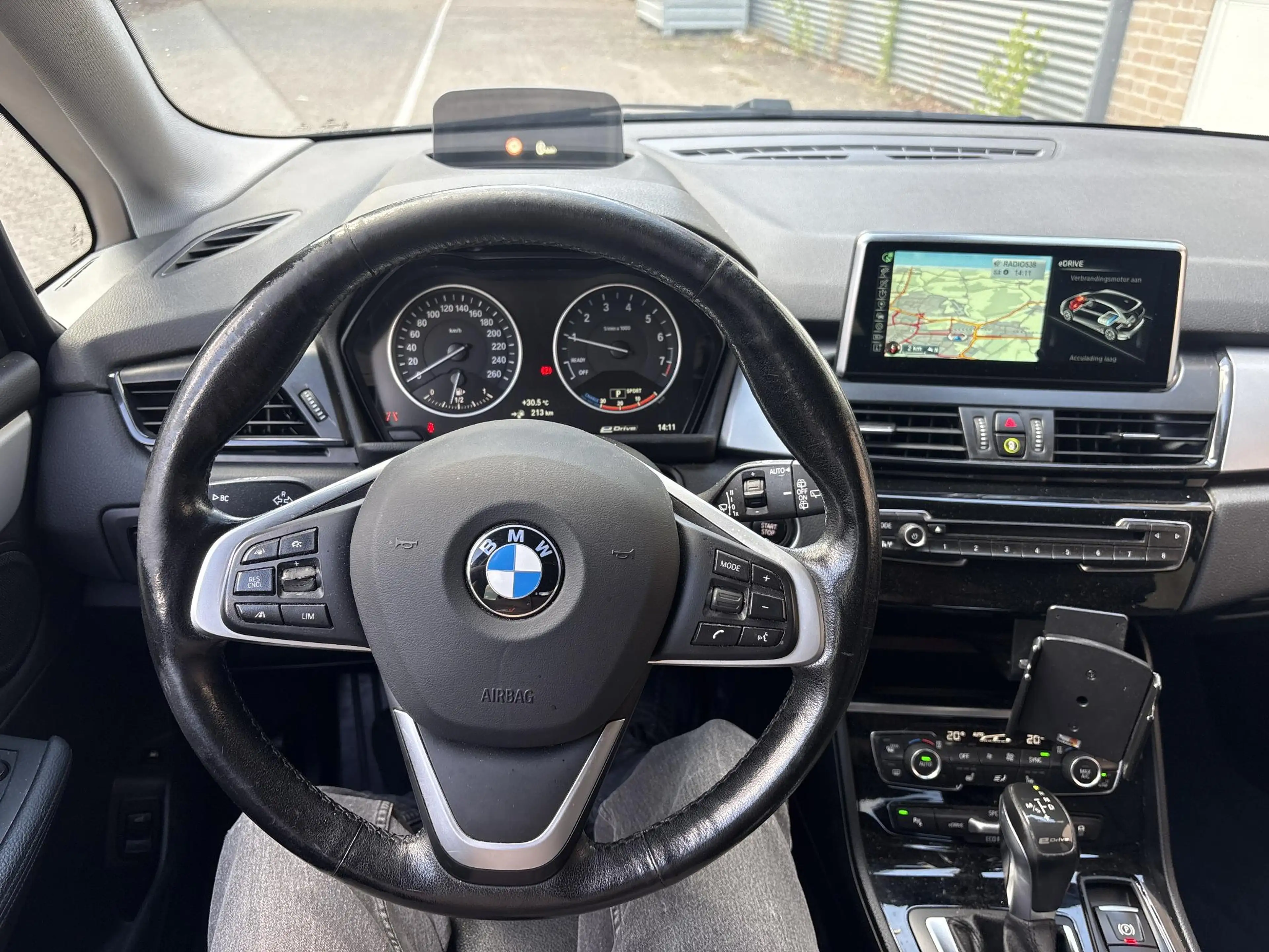 BMW 225 2-serie Active Tourer 225xe iPerformance Centennia — photo 11