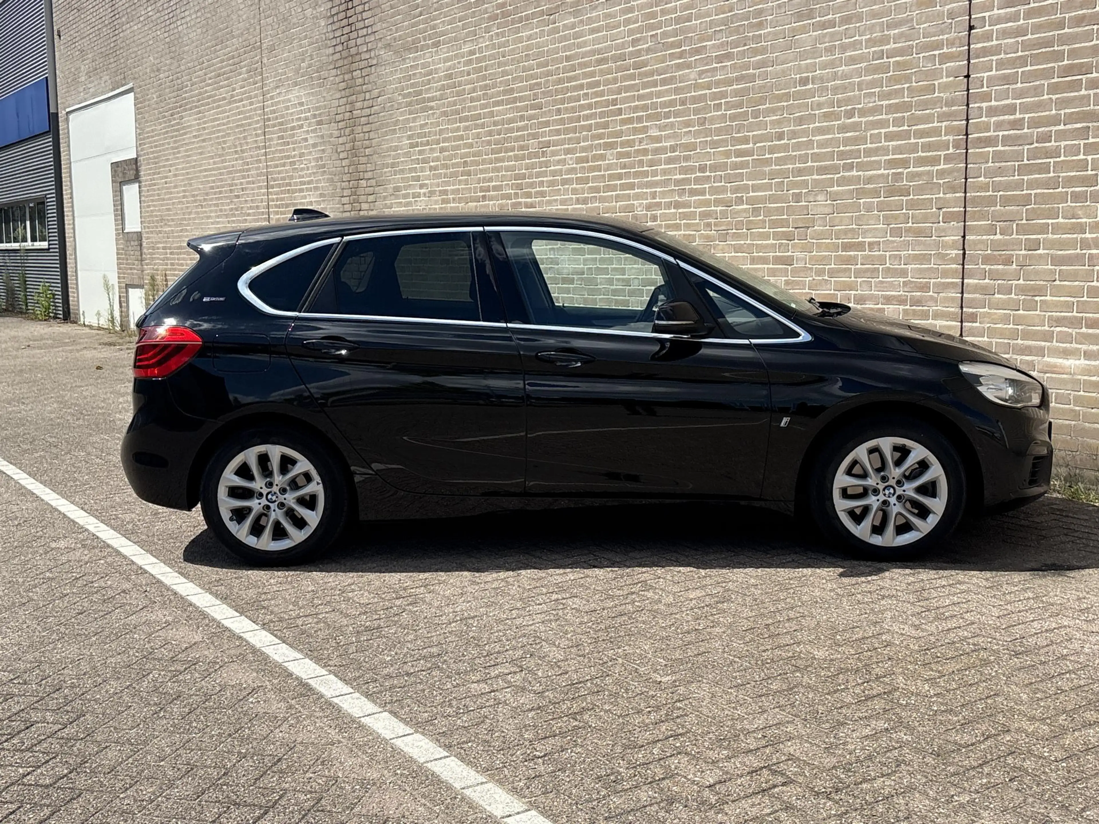 BMW 225 2-serie Active Tourer 225xe iPerformance Centennia — photo 9