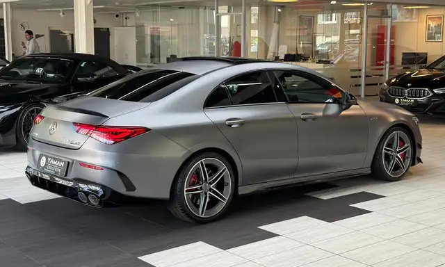 Mercedes-Benz Cla view 9