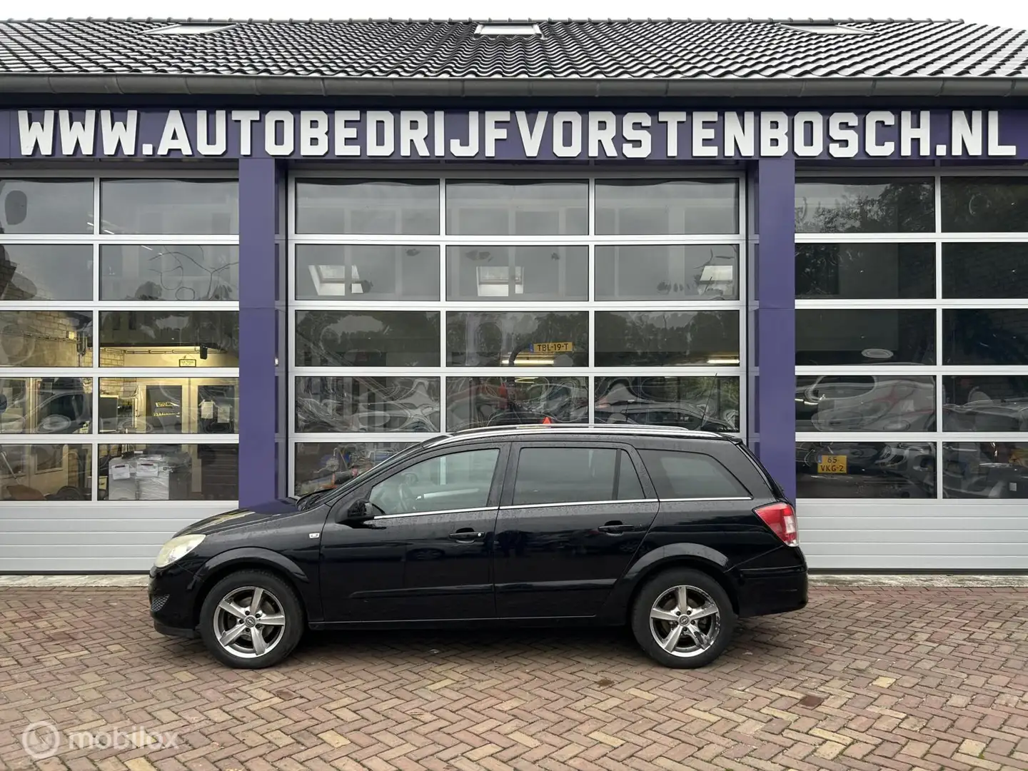 Opel Astra Wagon 1.6 Temptation * AIRCO * LM * Zwart - 2