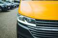 Volkswagen T6.1 Caravelle 2.0 TDI LED AHK Navi 8Sitz Standh Gelb - thumbnail 9