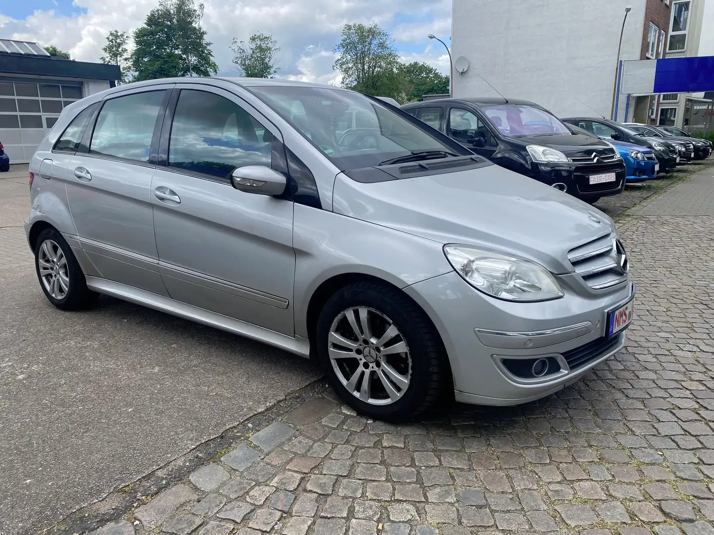 Mercedes-Benz B 200 CDI DPF Aut KLIMA-TEILLEDER-SHZ-TÜV 11.2026 Plateado - 2