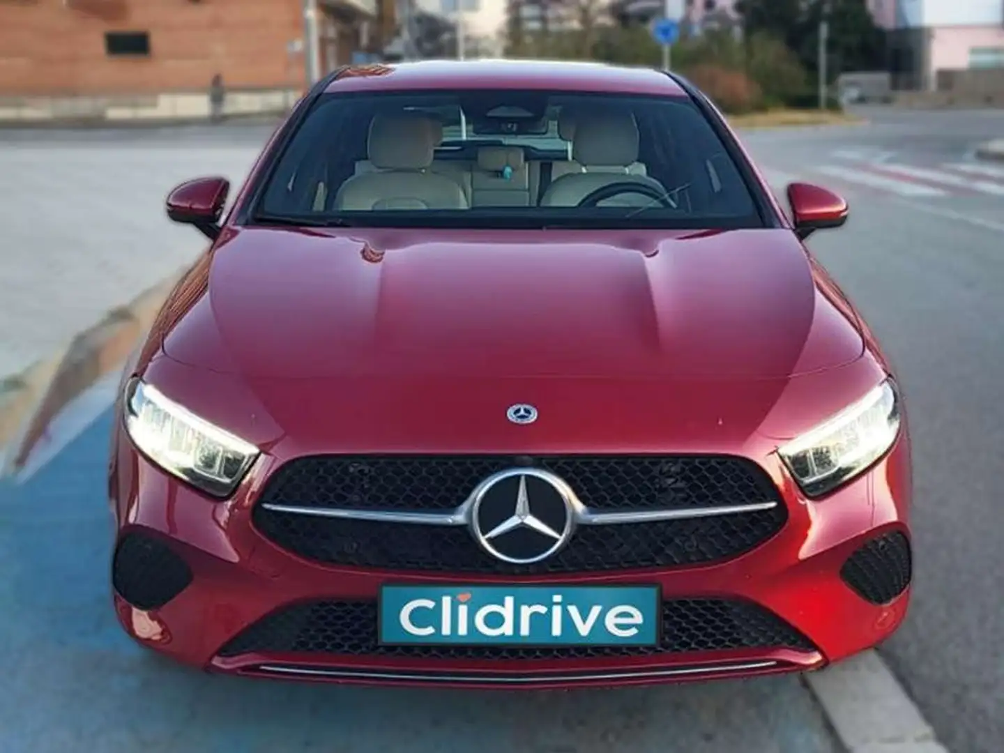 Mercedes-Benz A 180 Rojo - 1