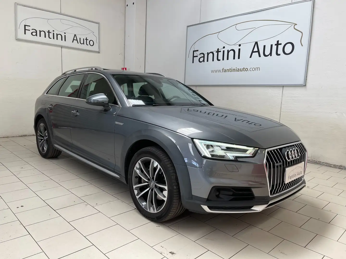 Audi A4 allroad Business Evolution 2.0 TDI 190cv quattro s-tronic Grigio - 1