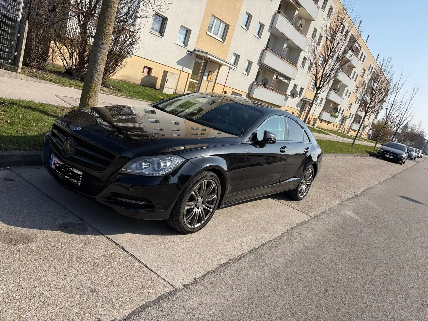 Mercedes-Benz CLS 250 CLS 250 CDI BlueEfficiency Aut. DPF Schwarz - 2