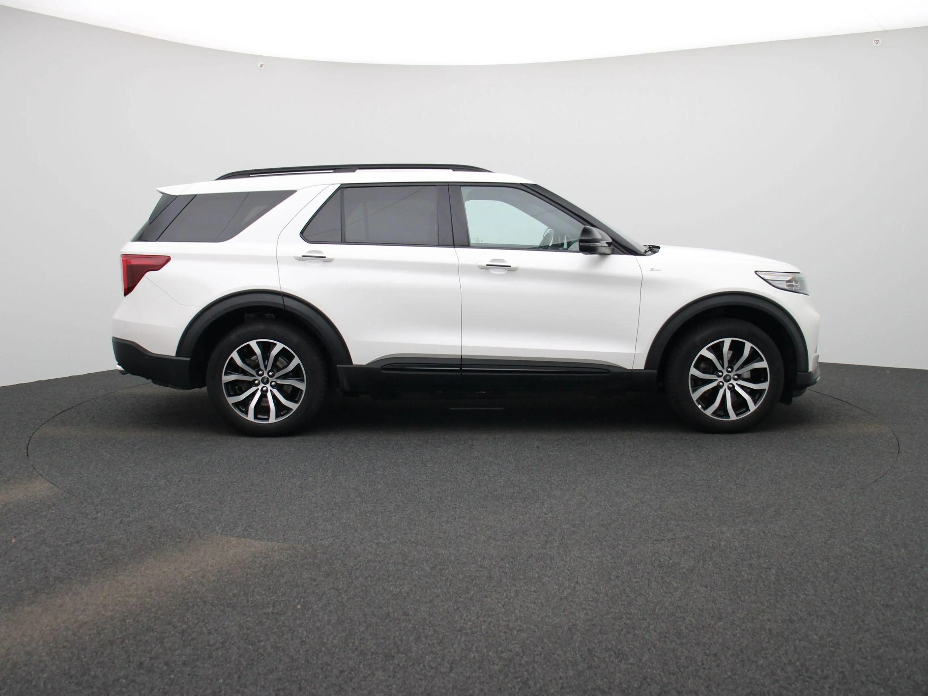 Ford Explorer 3.0 V6 EcoBoost PHEV ST-Line Aut. | Winterpack | P — photo 7
