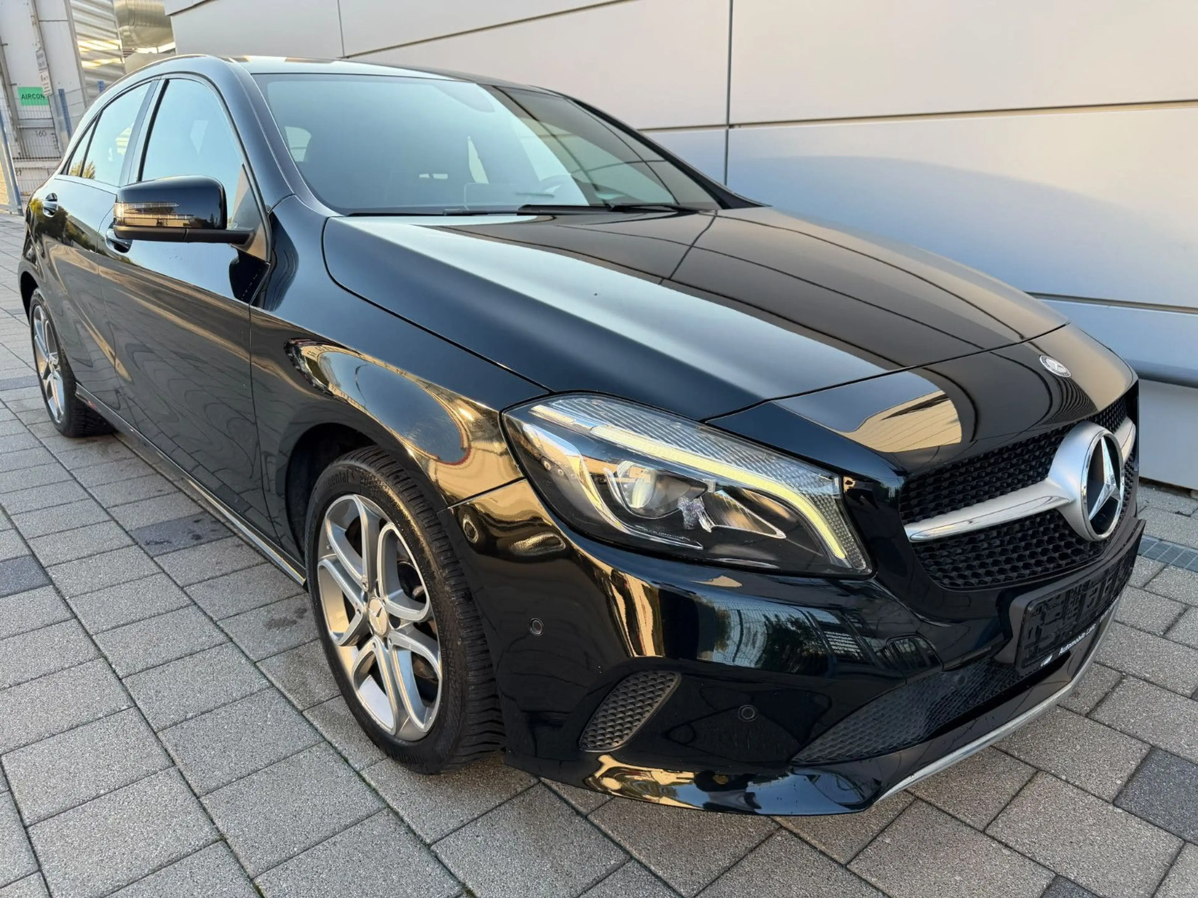 Mercedes-Benz A 180 BlueEfficiency Urban — photo 8