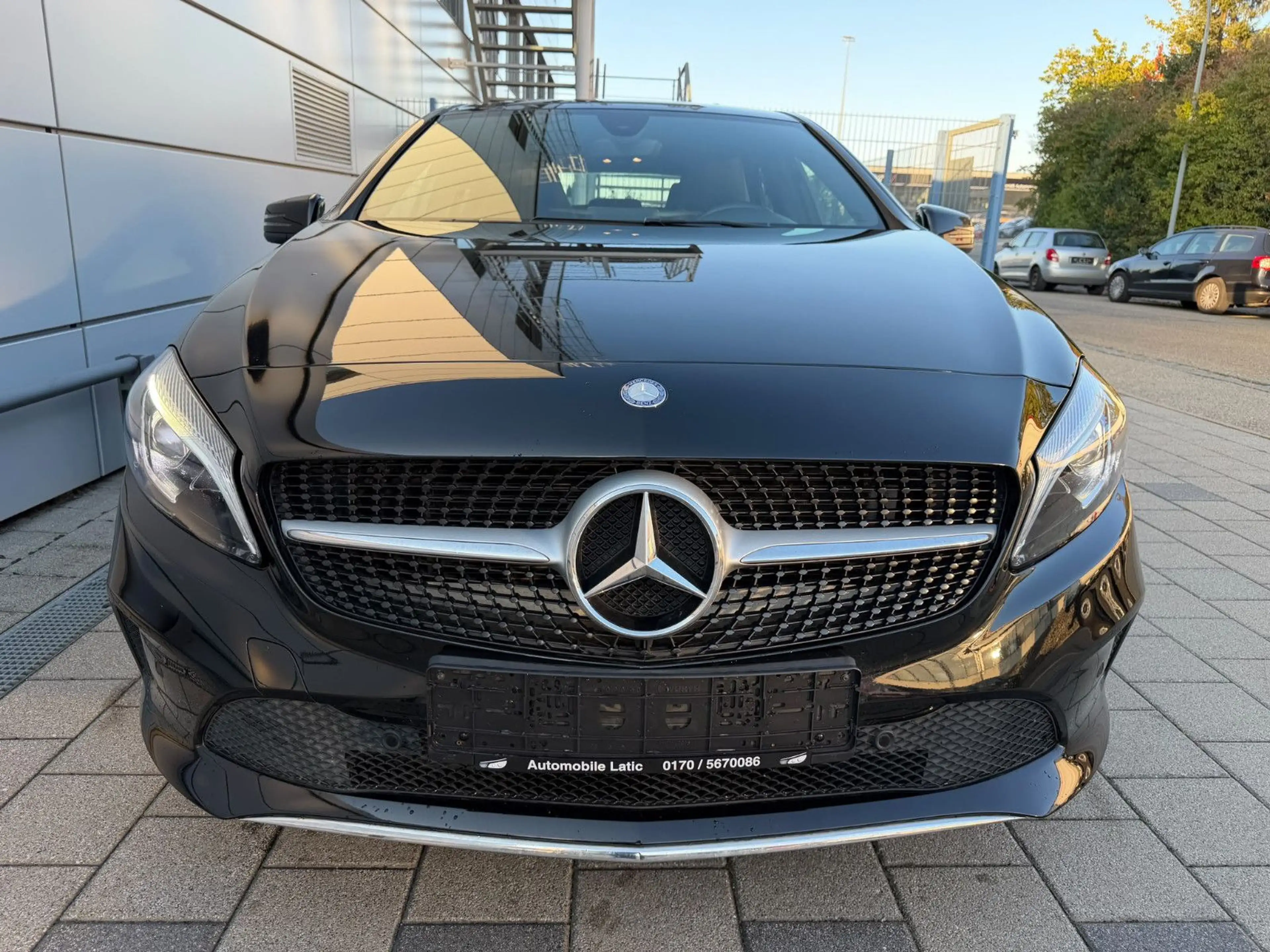 Mercedes-Benz A 180 BlueEfficiency Urban — photo 9