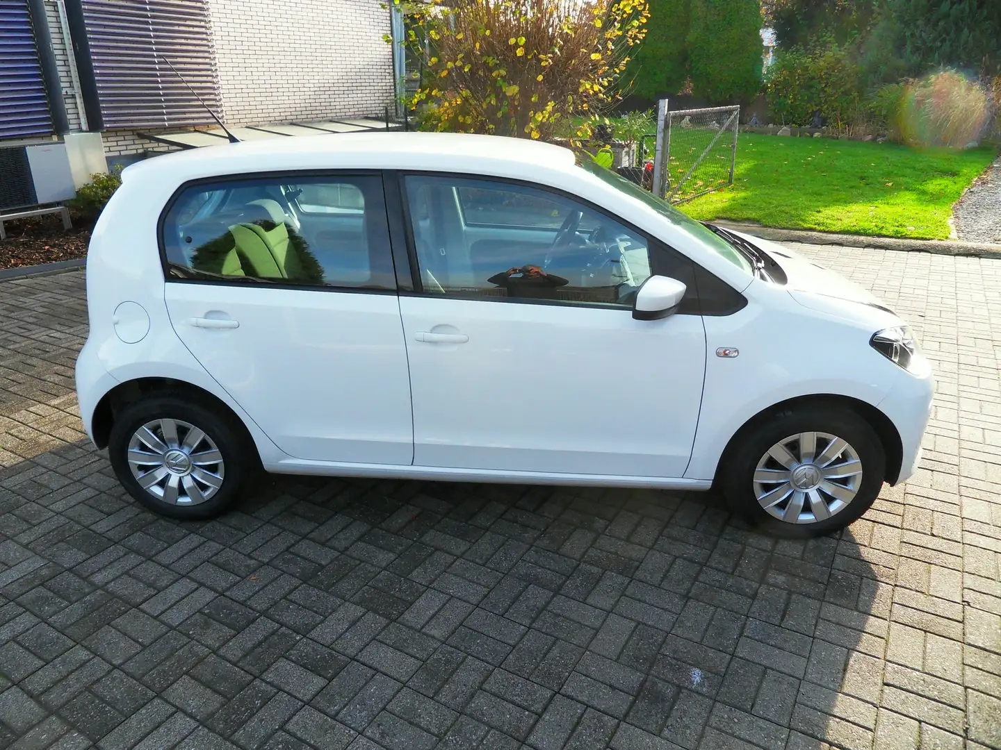 Volkswagen up! move up! Klima-Servo-ZV-All-Wetter - 75.000 KM Weiß - 1