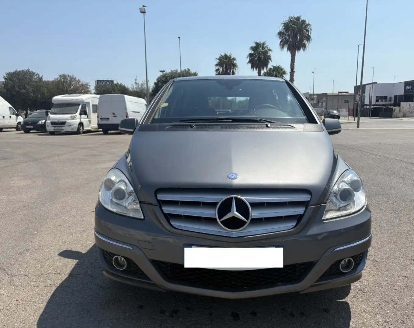 Mercedes-Benz B 180 180CDI Gris - 2