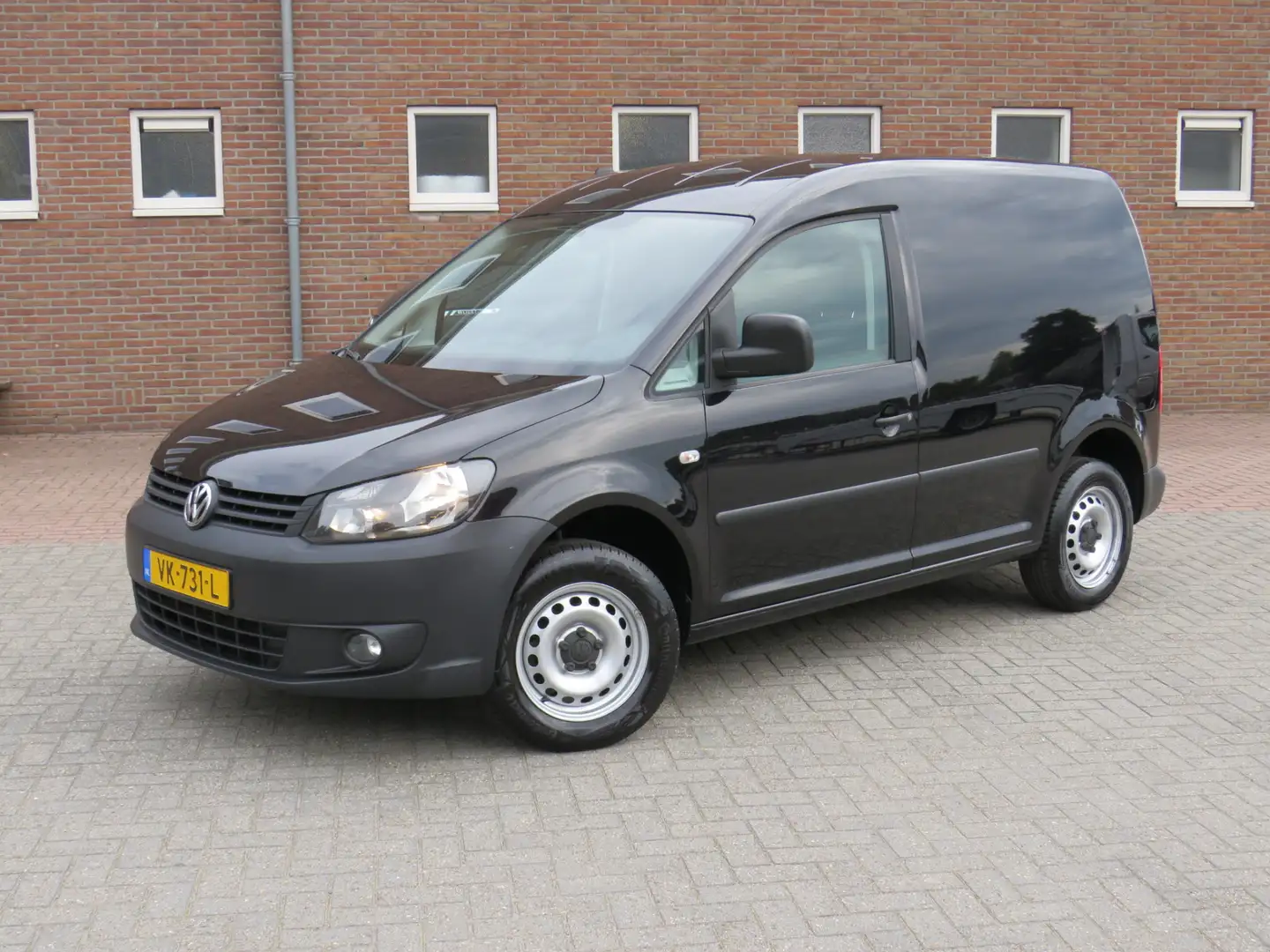 Volkswagen Caddy 1.6 TDI Comfortline 1e Eigenaar! * Rijklaarprijs i Zwart - 1