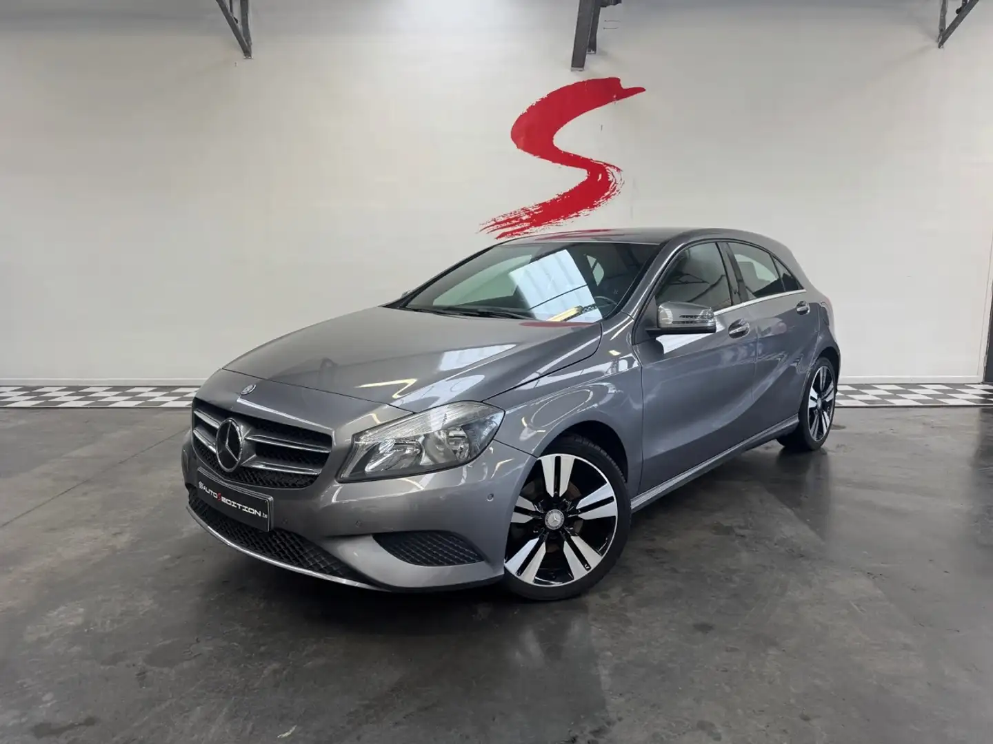 Mercedes-Benz A 180 A 180 Grau - 1