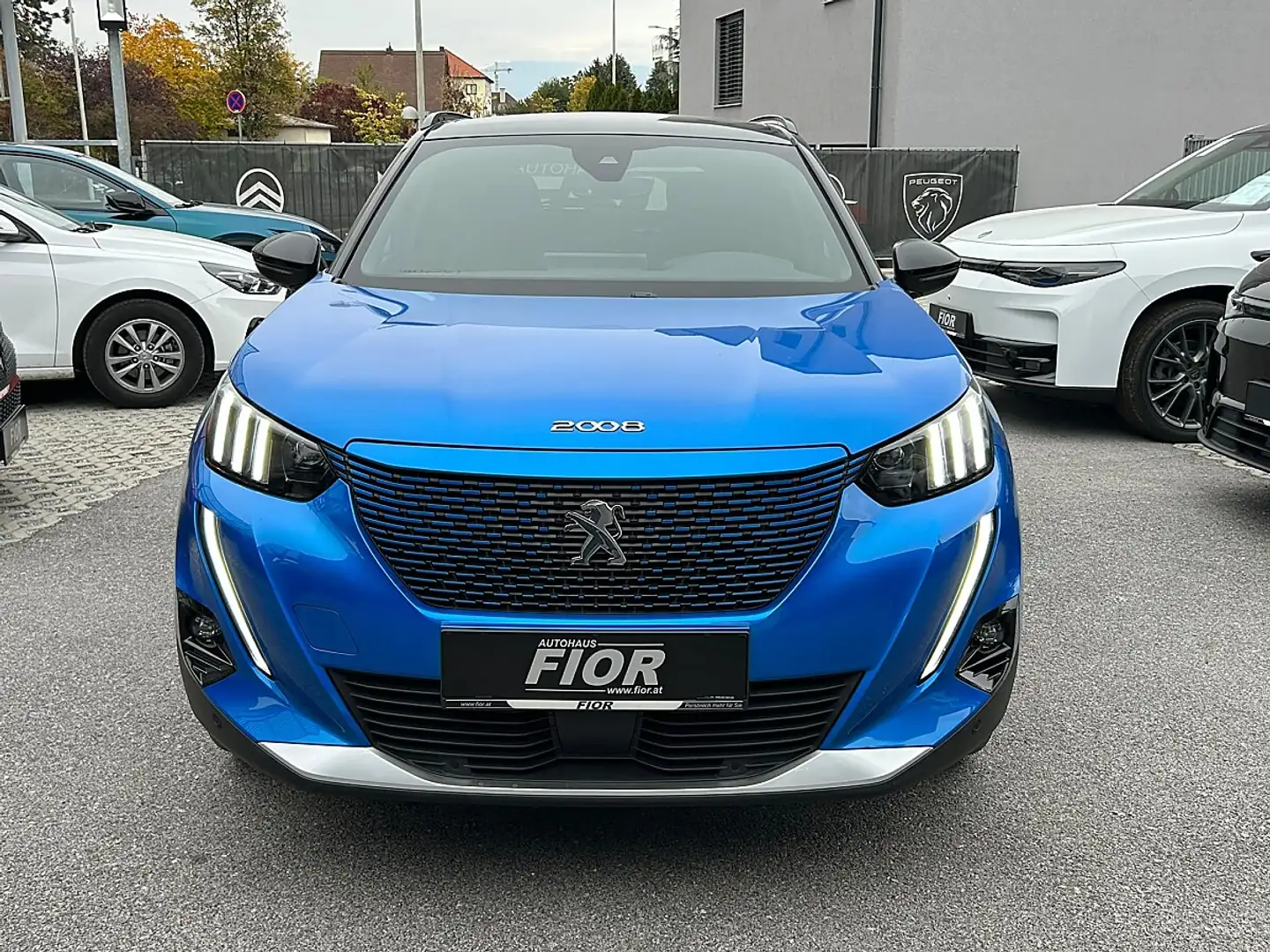 Peugeot e-2008 54kWh GT (G2981) Blau - 2