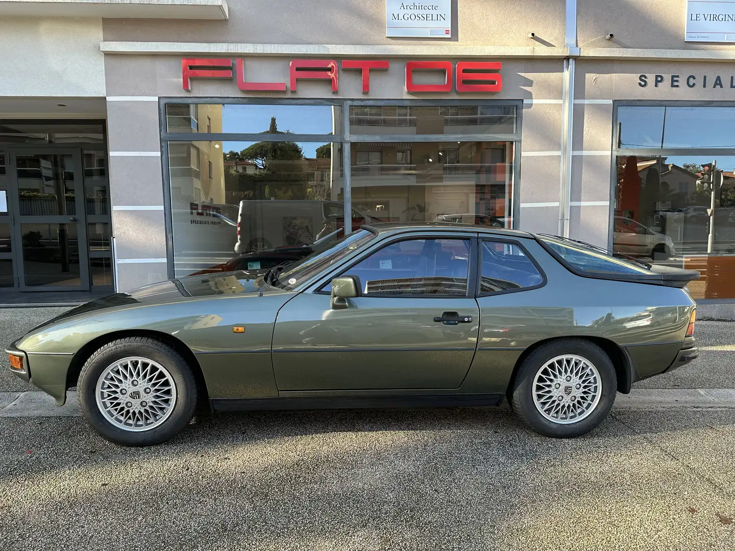 Porsche 924 924 TURBO BOITE MECA TOP CARNET SUIVI Grün - 1