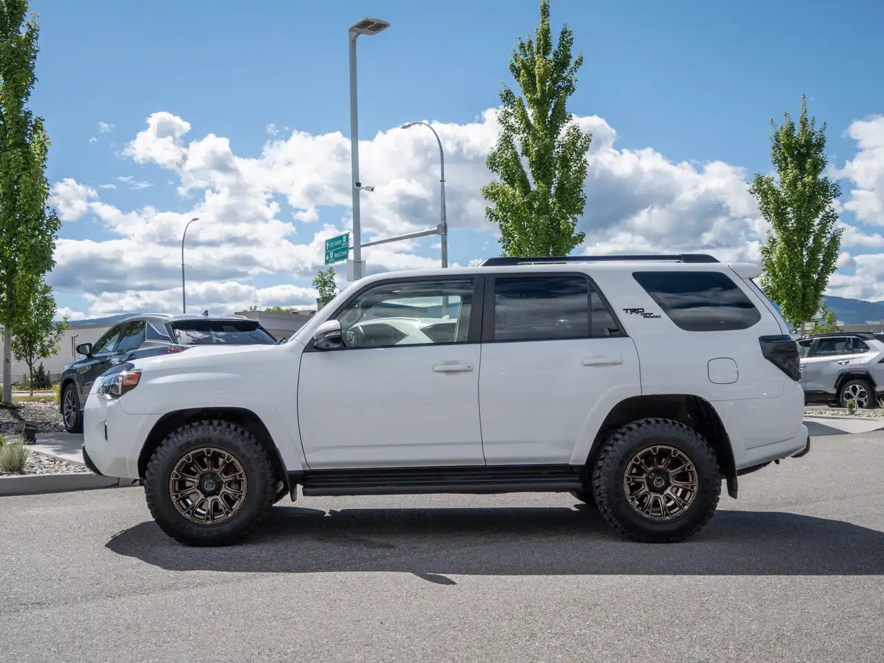 Toyota 4-Runner photo Toyota 4-Runner