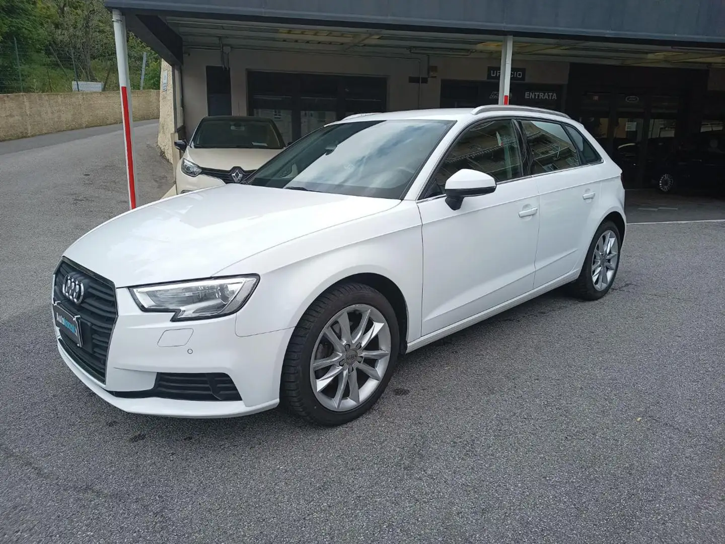 Audi A3 SPB 30 TFSI - SOLO 45.300 KM. Blanco - 1